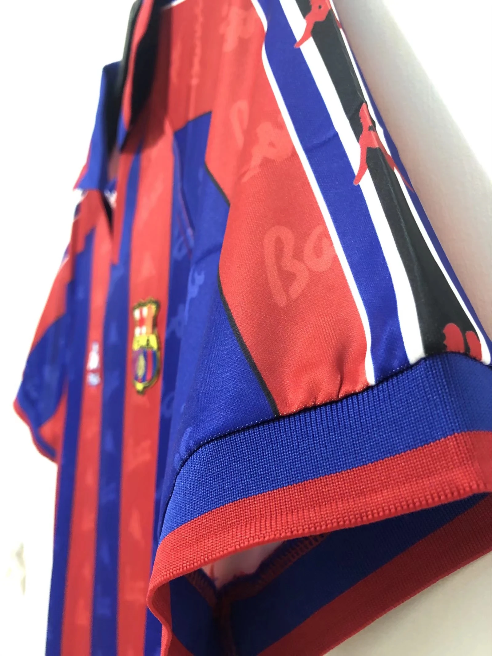 1996-97 Barcelona Home Retro Jersey view 5