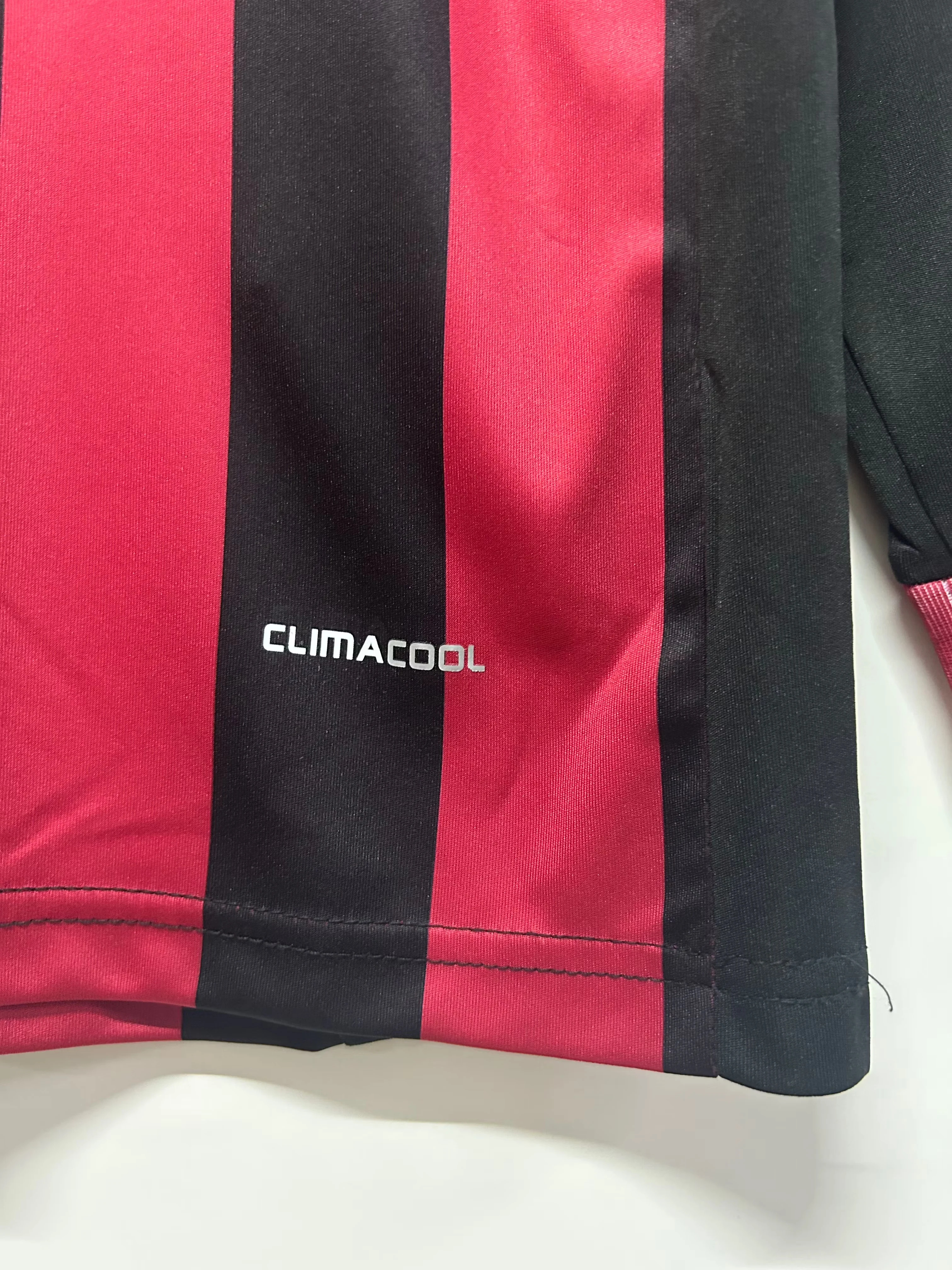 2009-10AC Home Long Sleeve Retro Jersey view 4