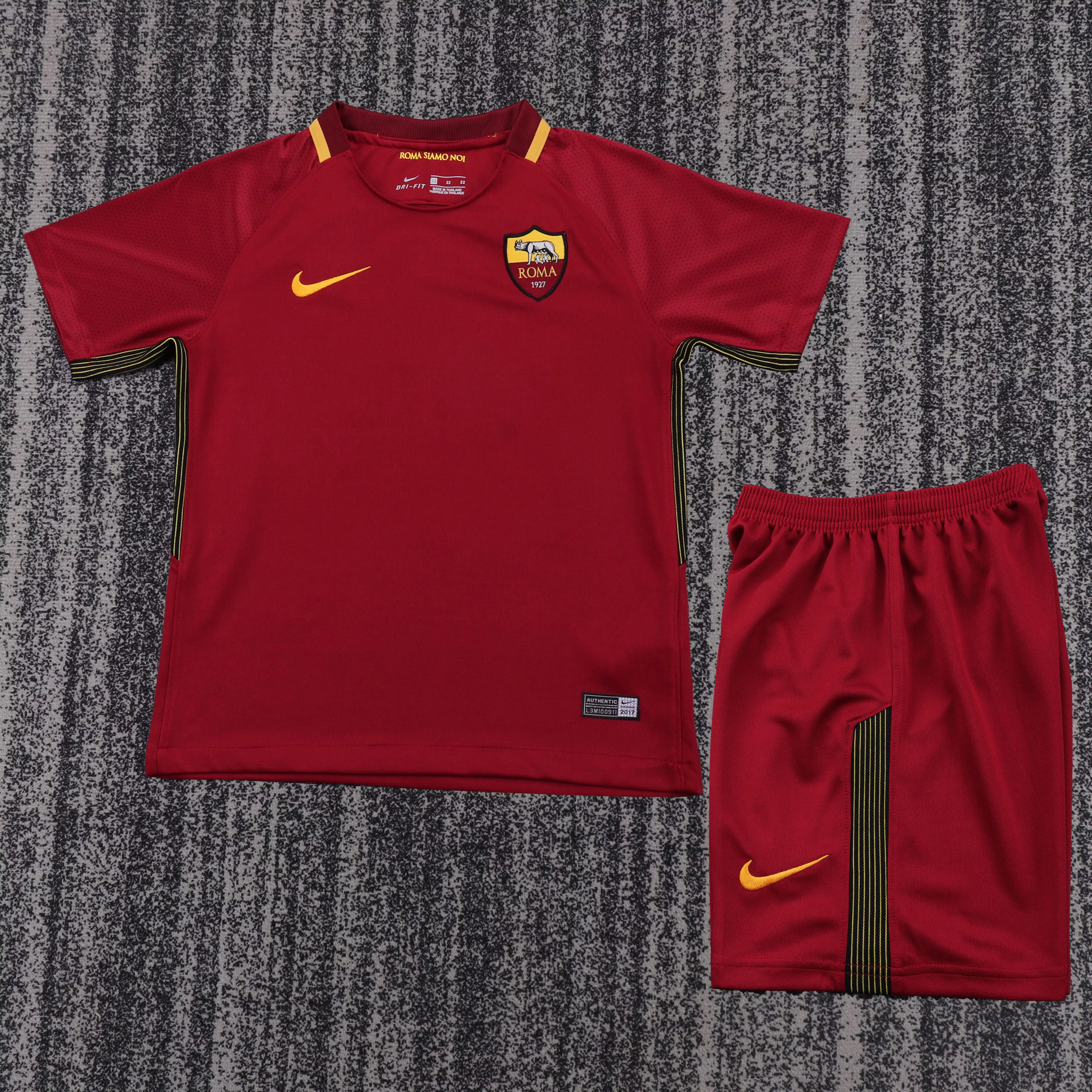 2017-18 Roma Home Retro Jersey - Children's Size