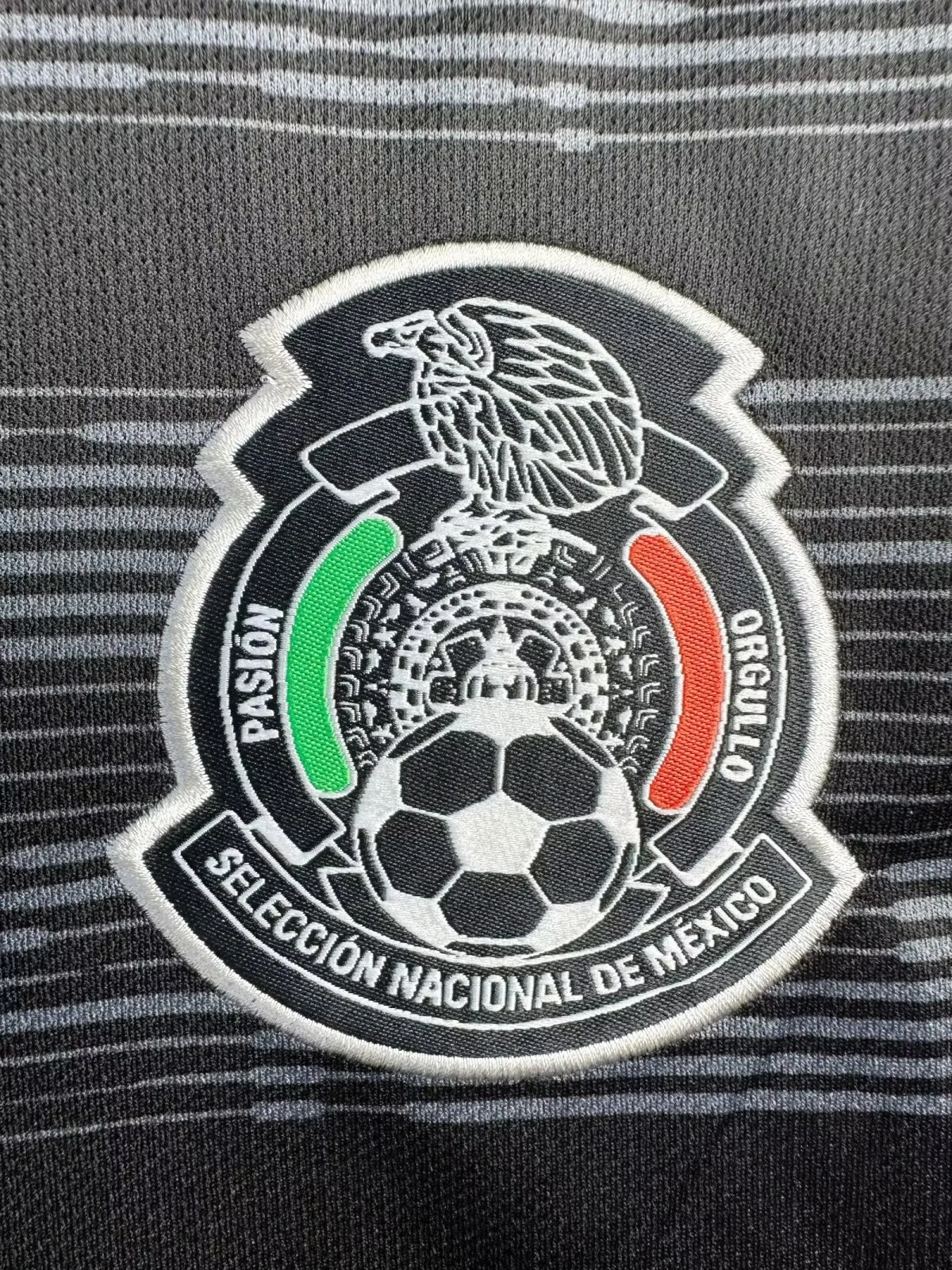2019 Mexico Home Long Sleeve Retro Jersey view 3