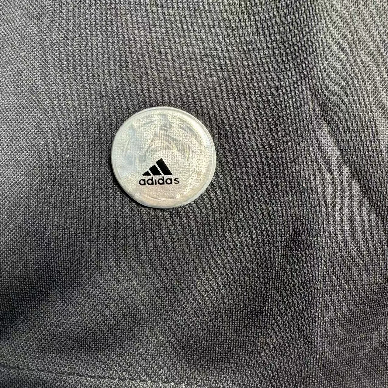 2008-09 Real Madrid Away Retro Jersey view 6