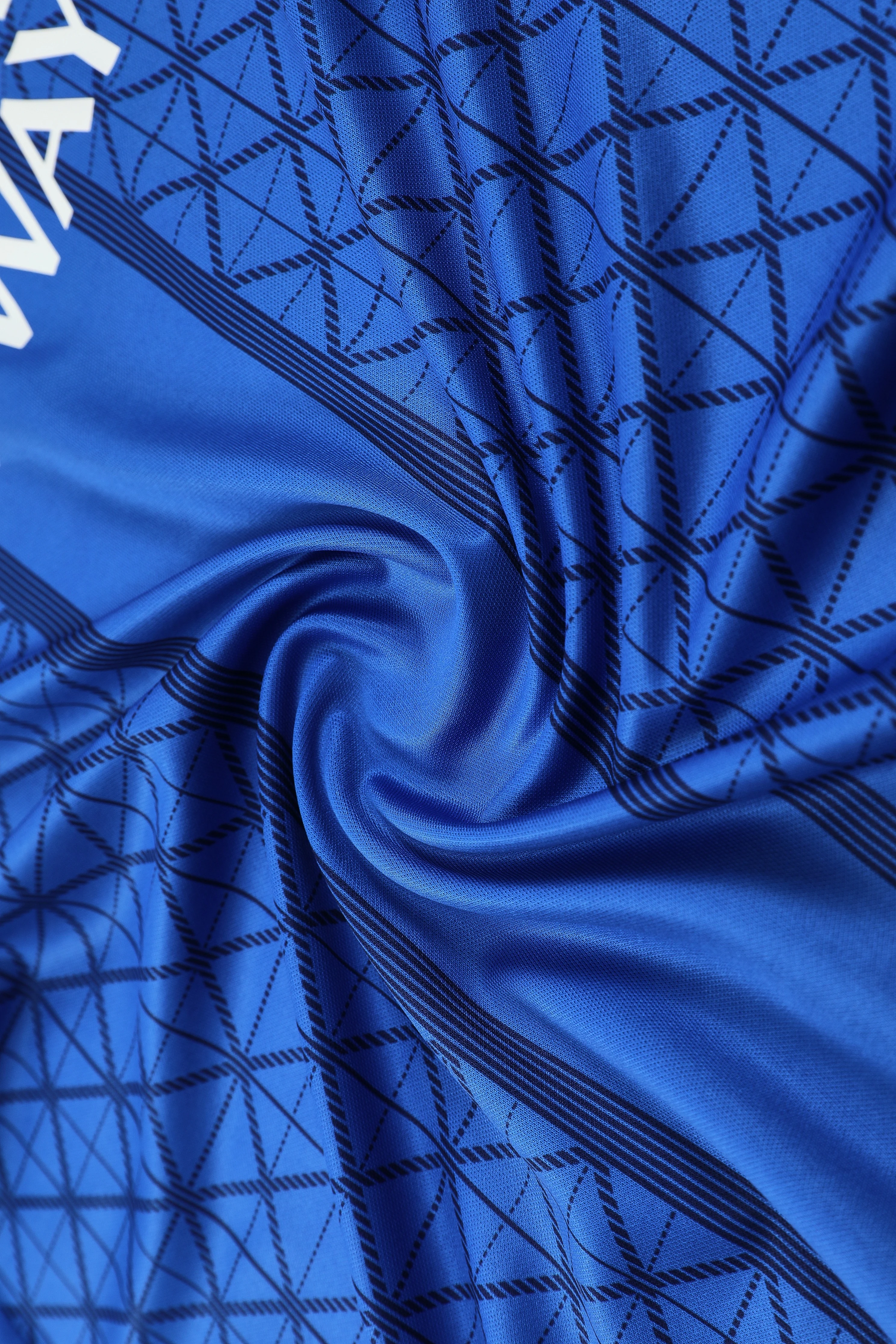 2025-26 Paris Saint-Germain training vest jersey view 3