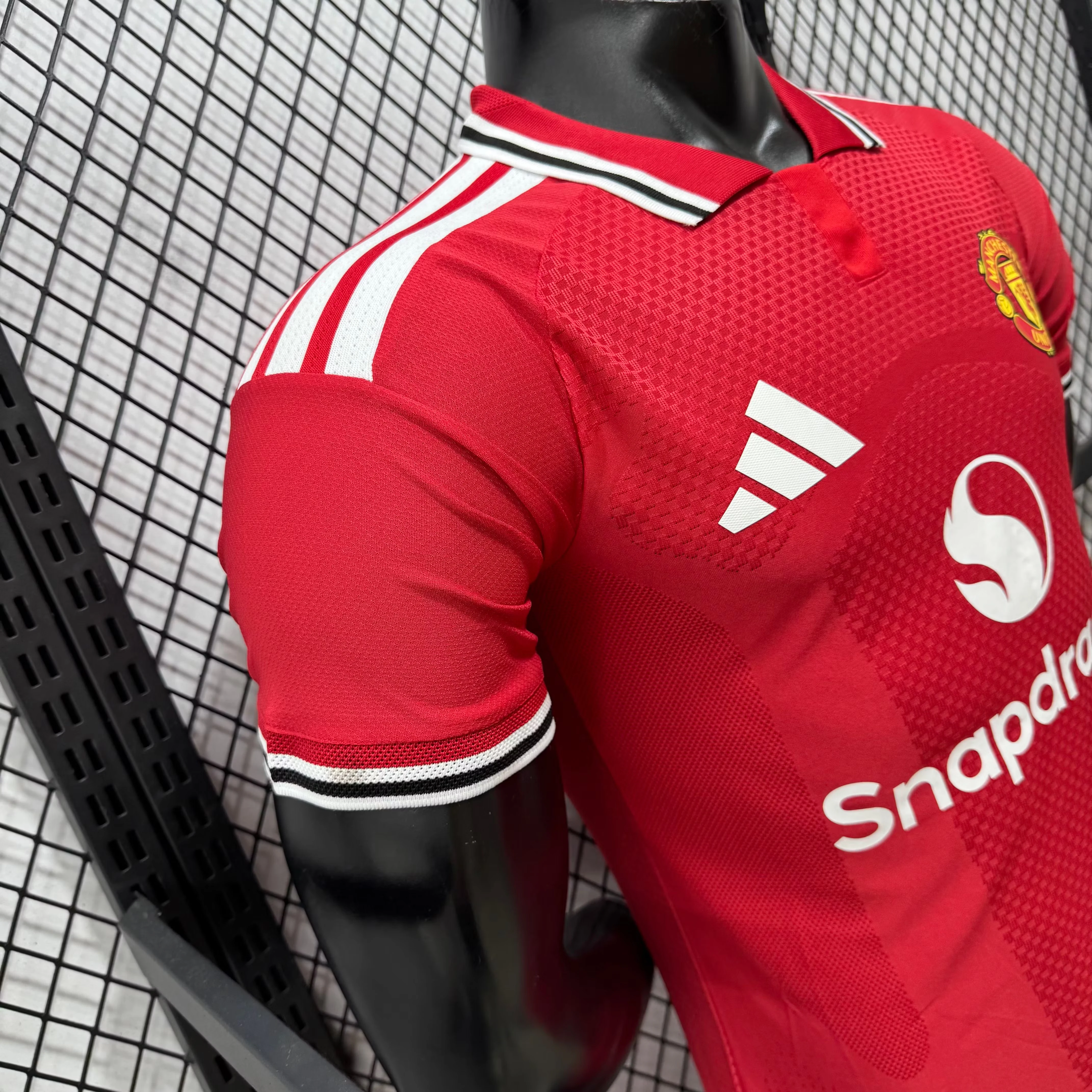 2026-27 Manchester United Home Shirt – Player Version view 10