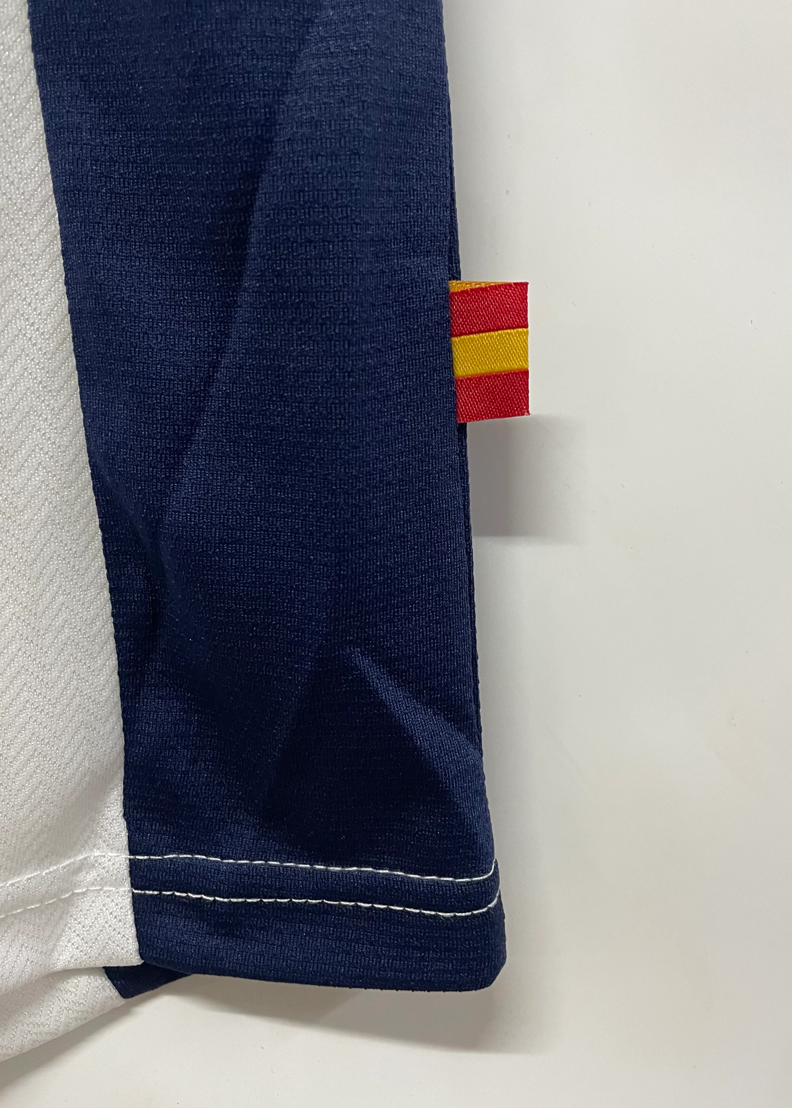 1998 Spain Away Retro Jersey view 4