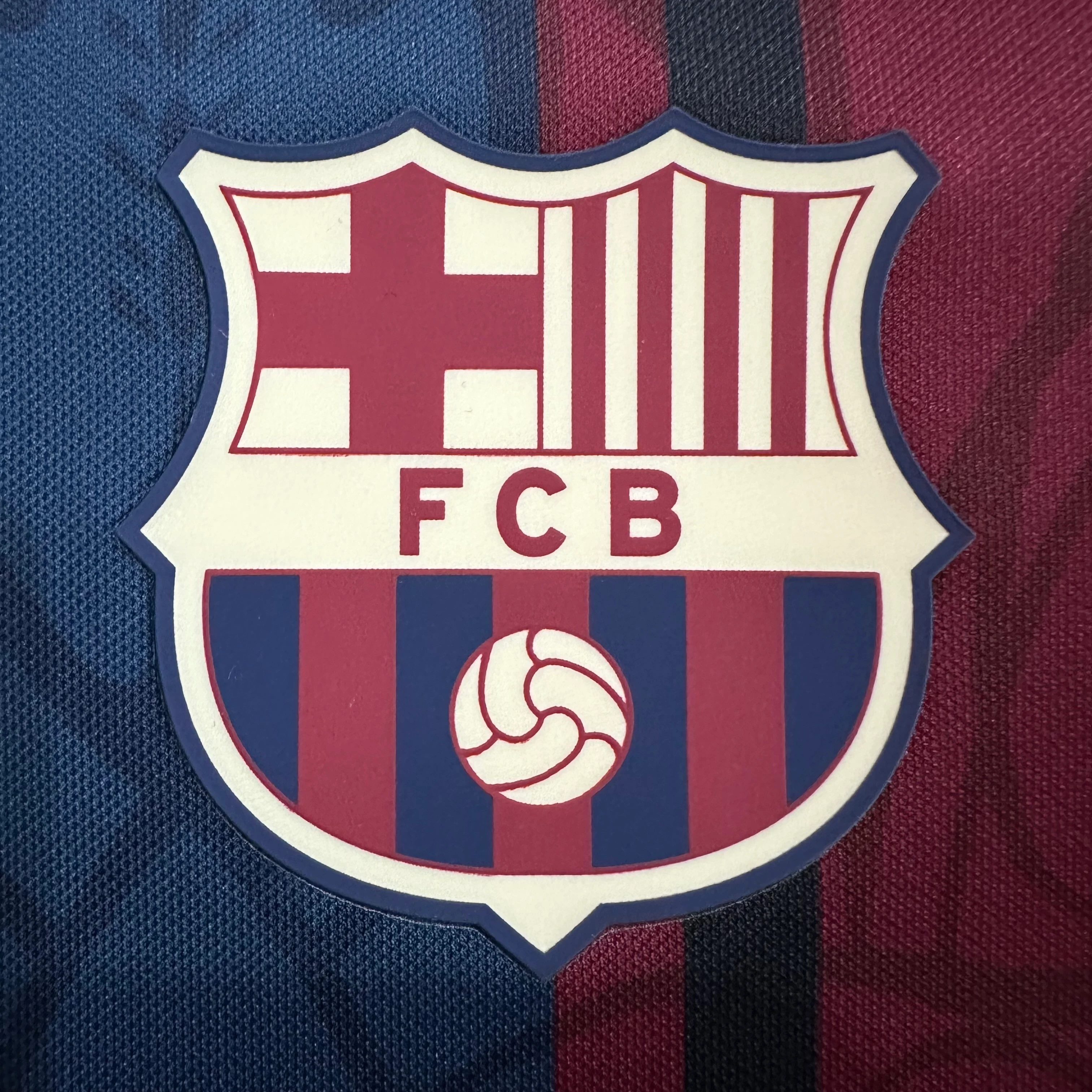 2025-26 Barcelona 125th Anniversary Kit view 4