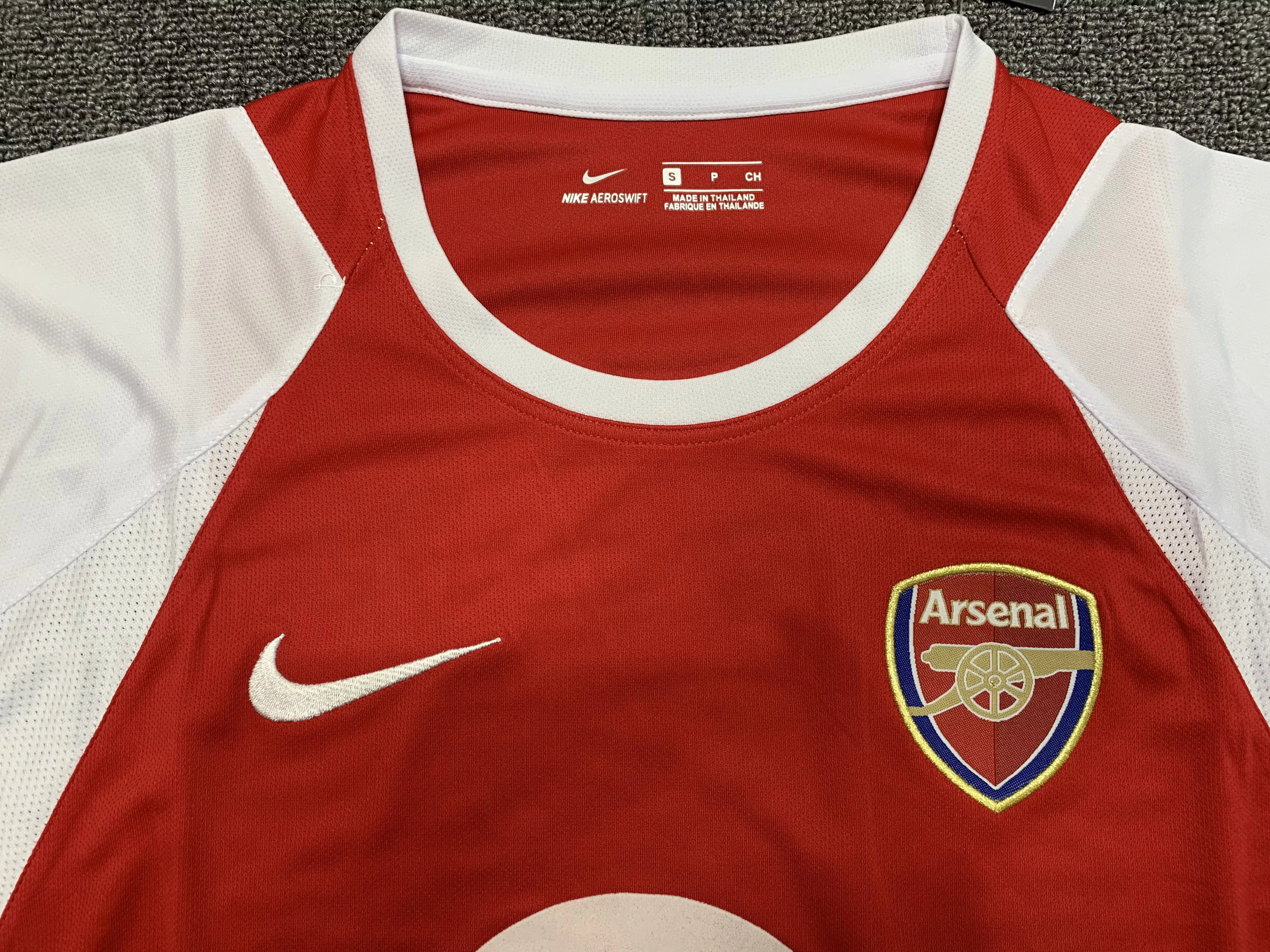 2002-03 Arsenal Home Retro Jersey view 3