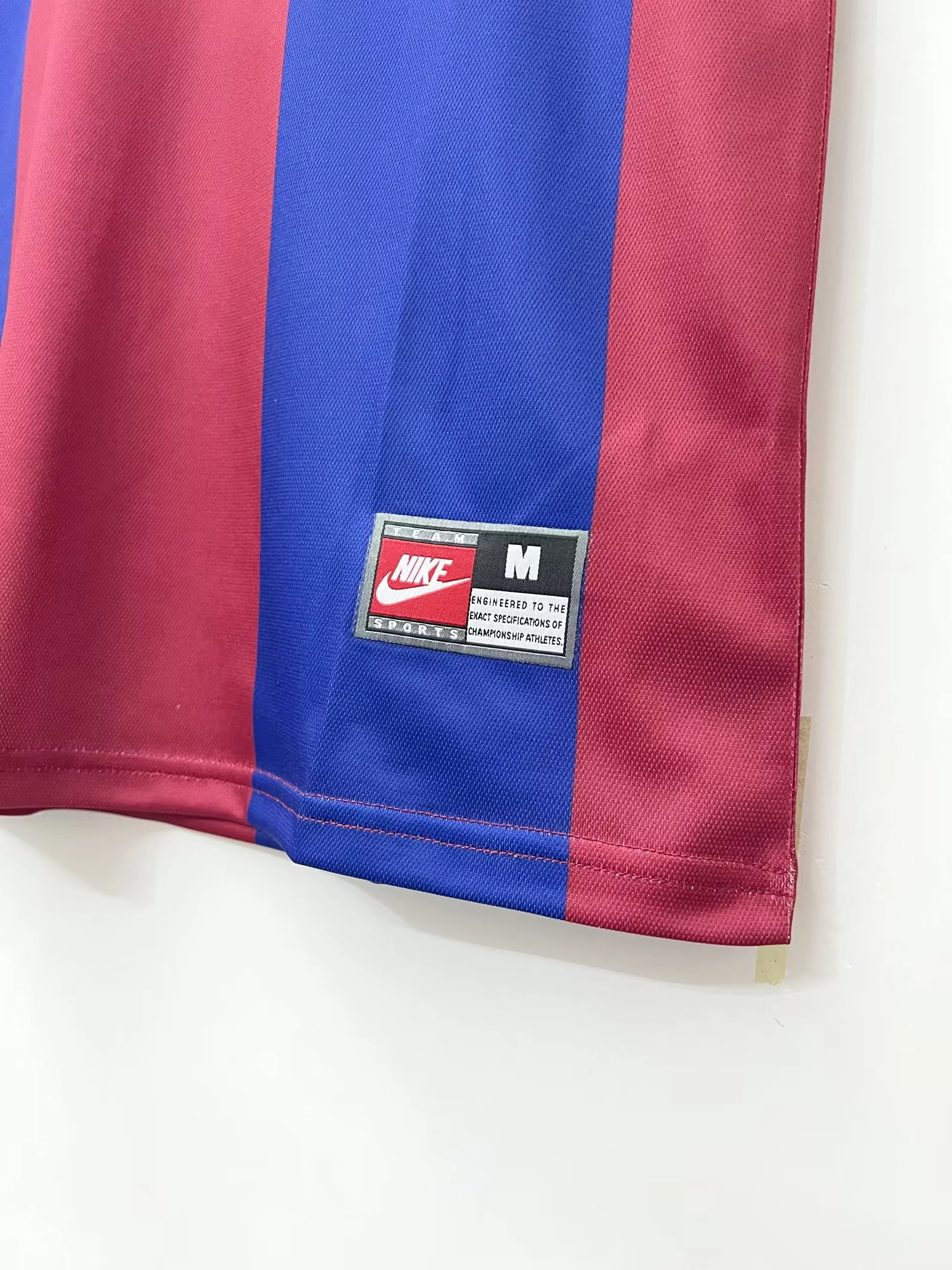1998-99 Barcelona Home Retro Jersey view 5