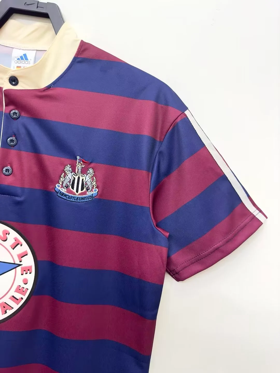 1995-97 Newcastle United Away Retro Shirt view 7