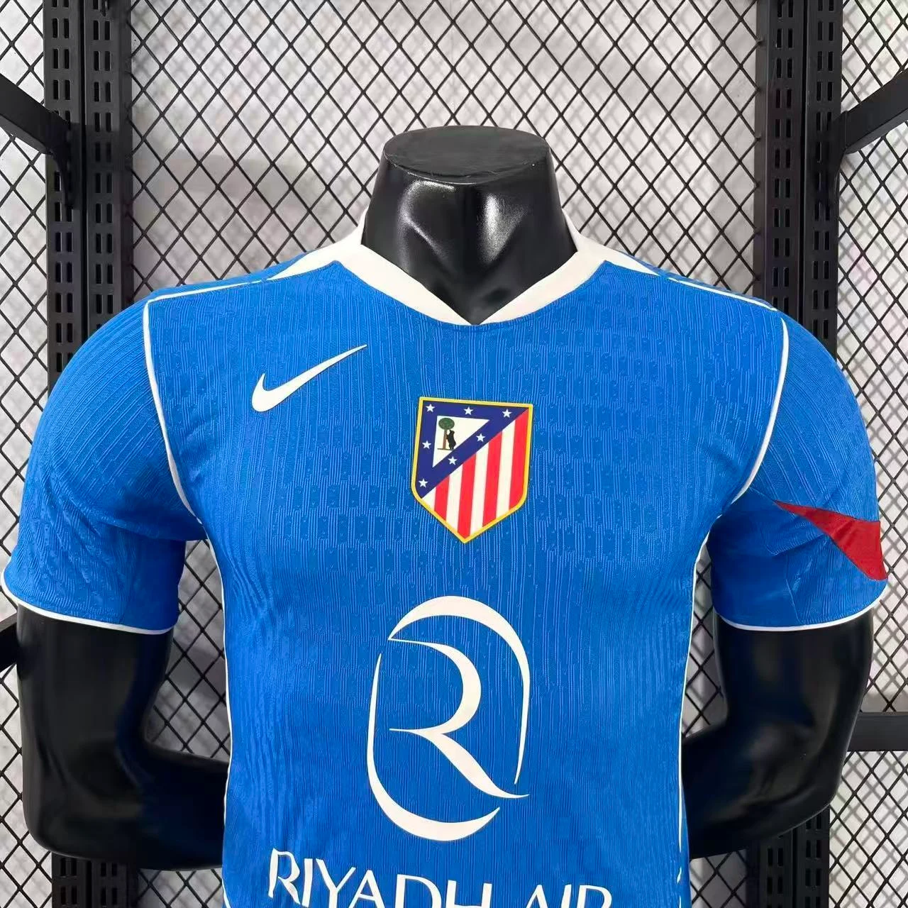 2025-26 Atletico Madrid Second Away Jersey - Player Version view 3