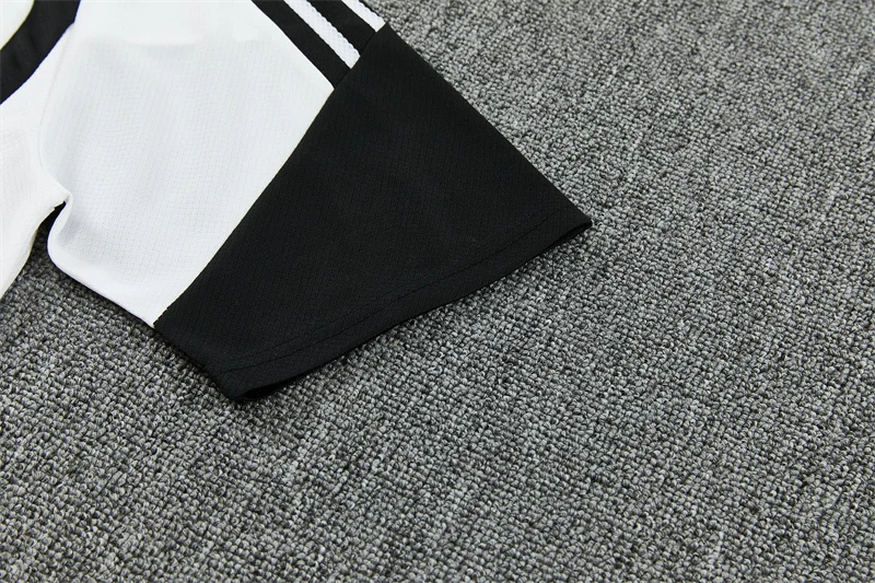 2026-27 Liverpool White Short-Sleeve Training Jersey view 7
