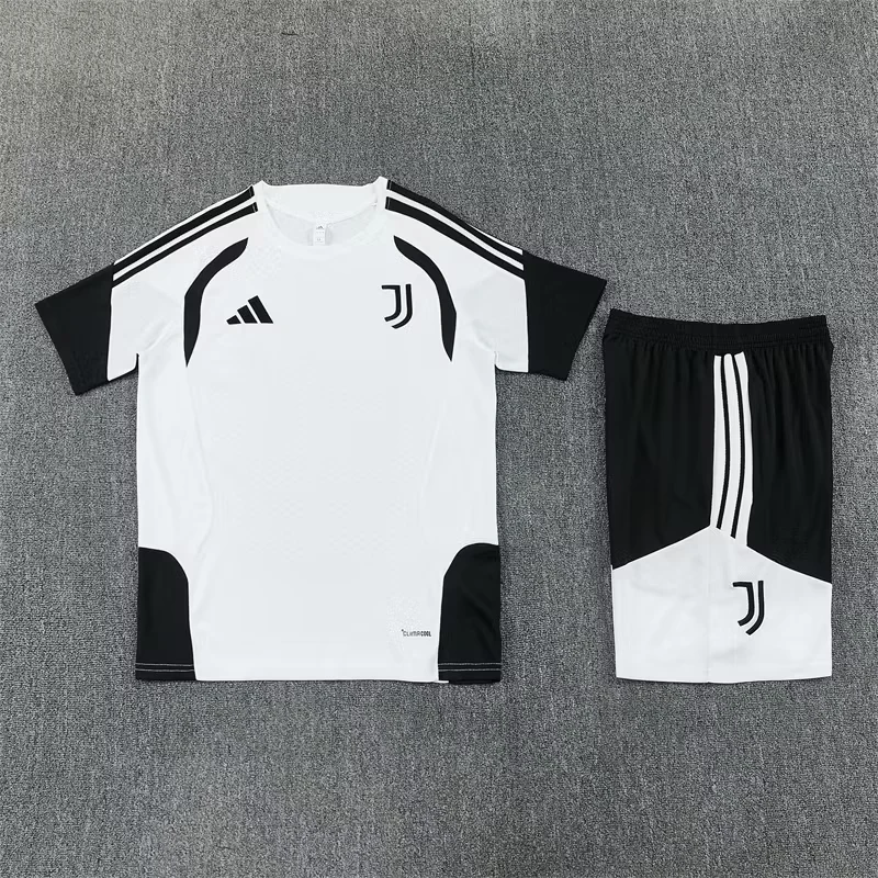 2026-27 Juventus White Short-Sleeve Training Jersey view 13
