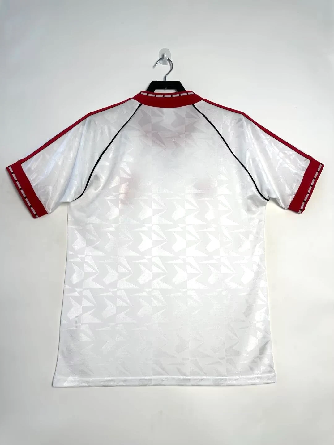 1990-01 Manchester United special edition retro jersey view 2
