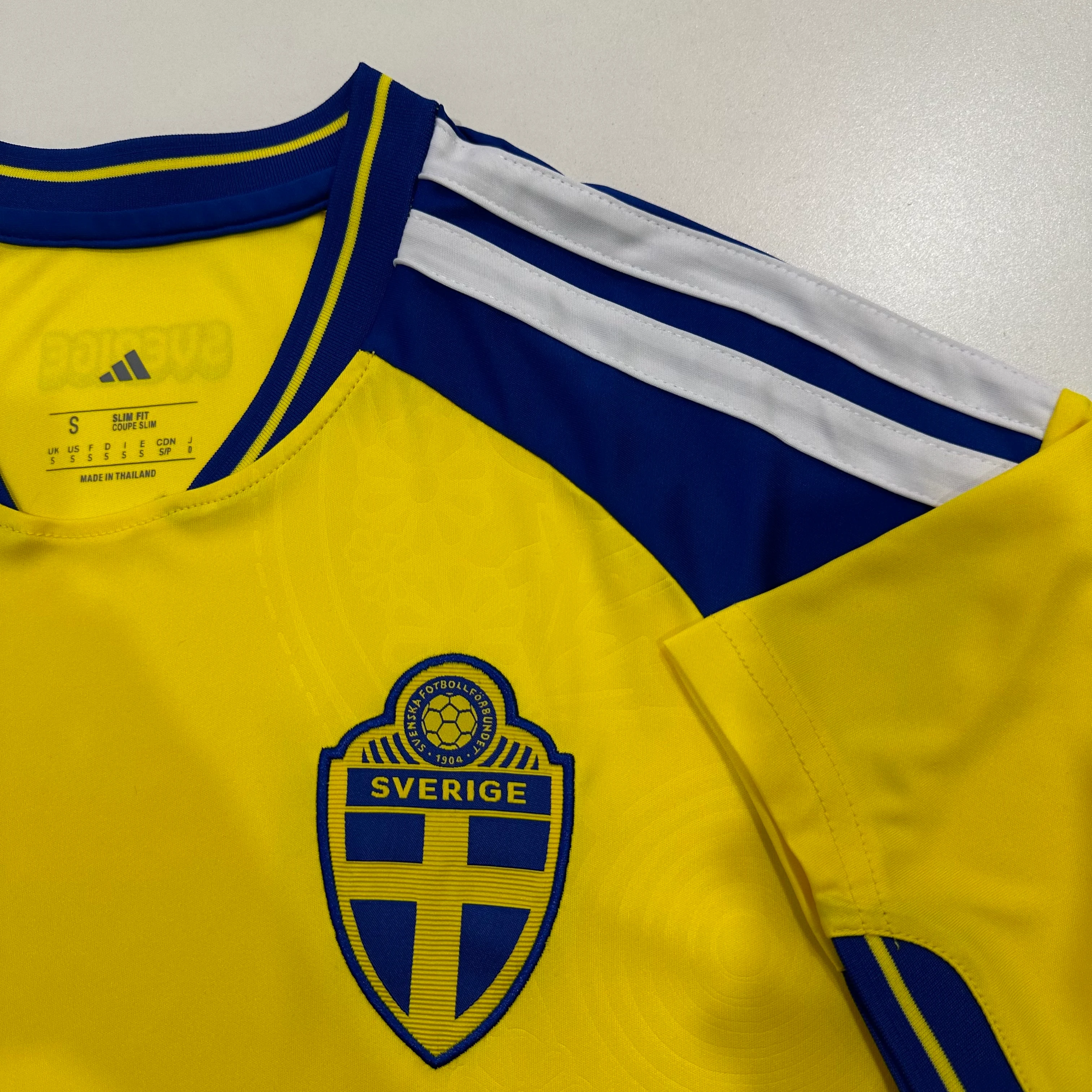 2026-27 Sweden Home Jersey view 7