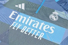2025-26 Real Madrid camouflage half-pull training jersey view 11
