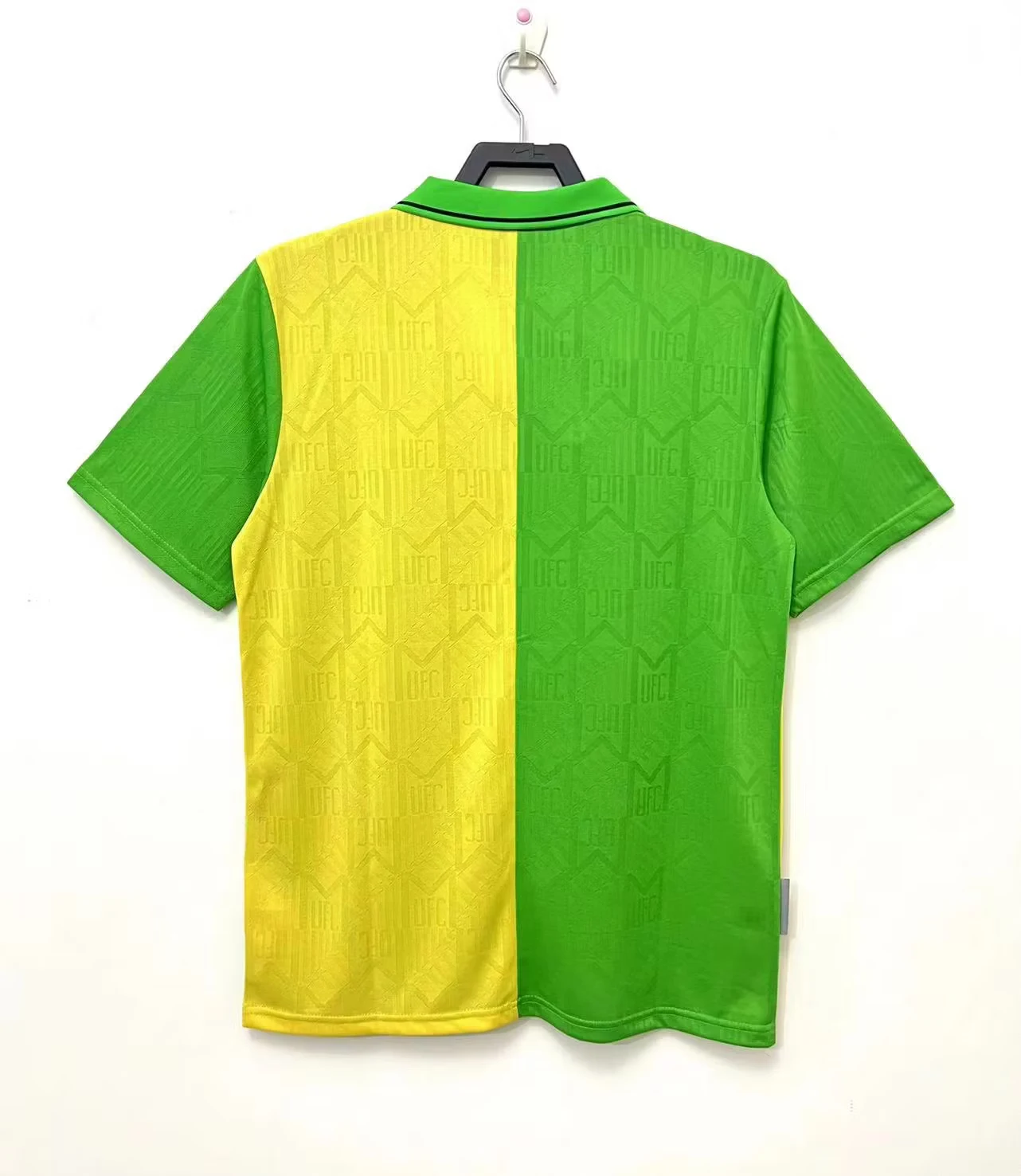 1992-94 Manchester United away retro jersey view 2