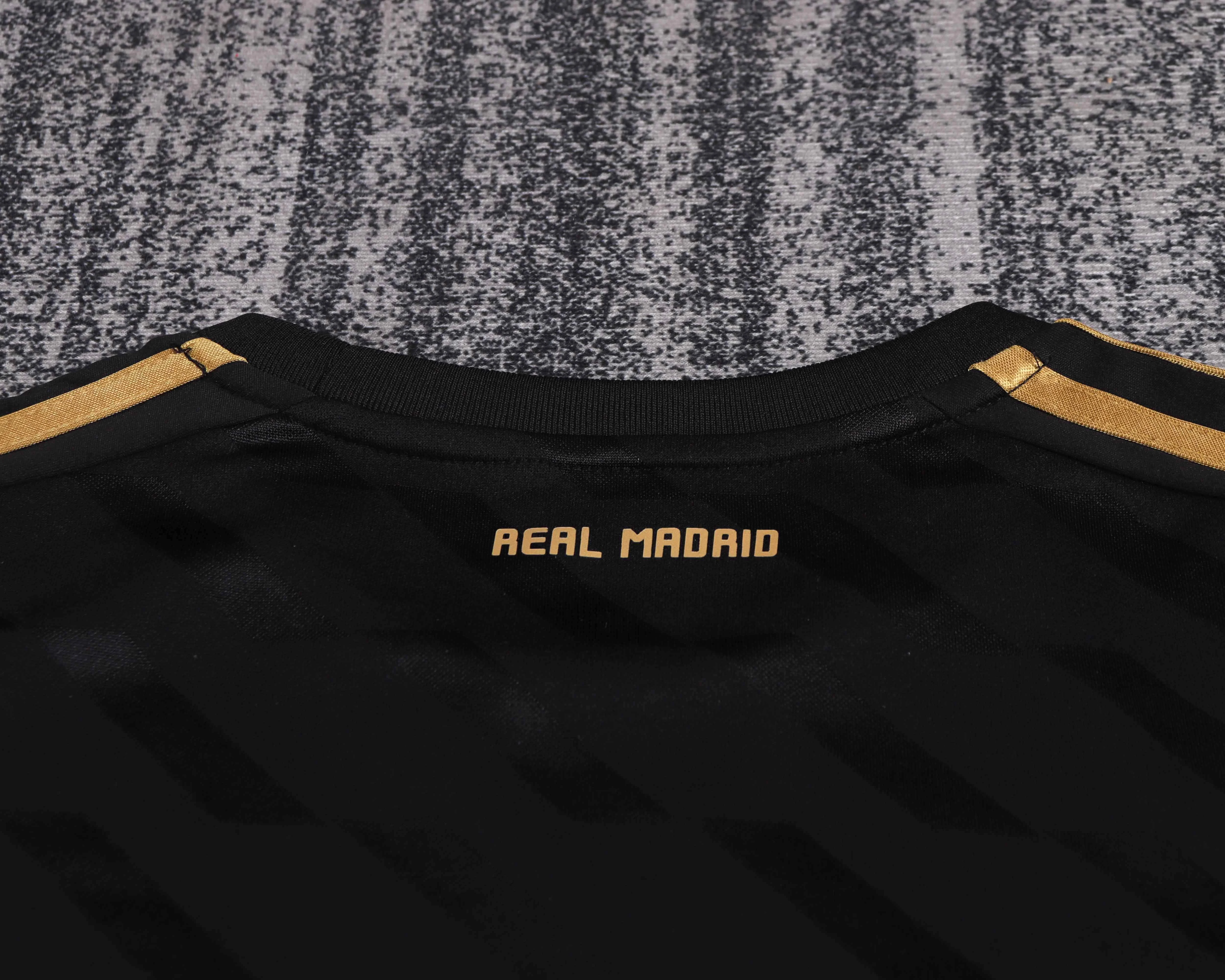 2011-12 Real Madrid Away Retro Shirt - Kids Sizes view 8