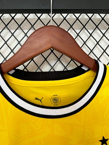 2026-27 Borussia Dortmund Home Jersey - Fan Edition view 4