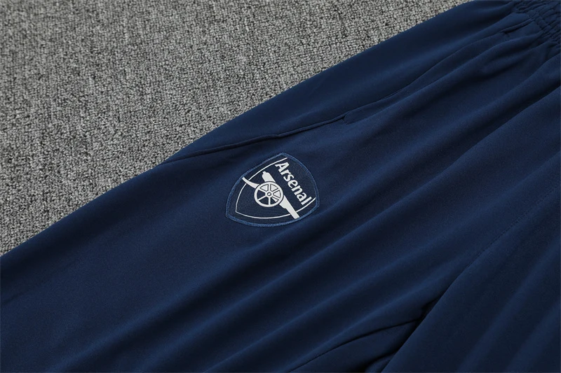 2025-26 Arsenal Light Grey Half-Zip Training Jersey view 6