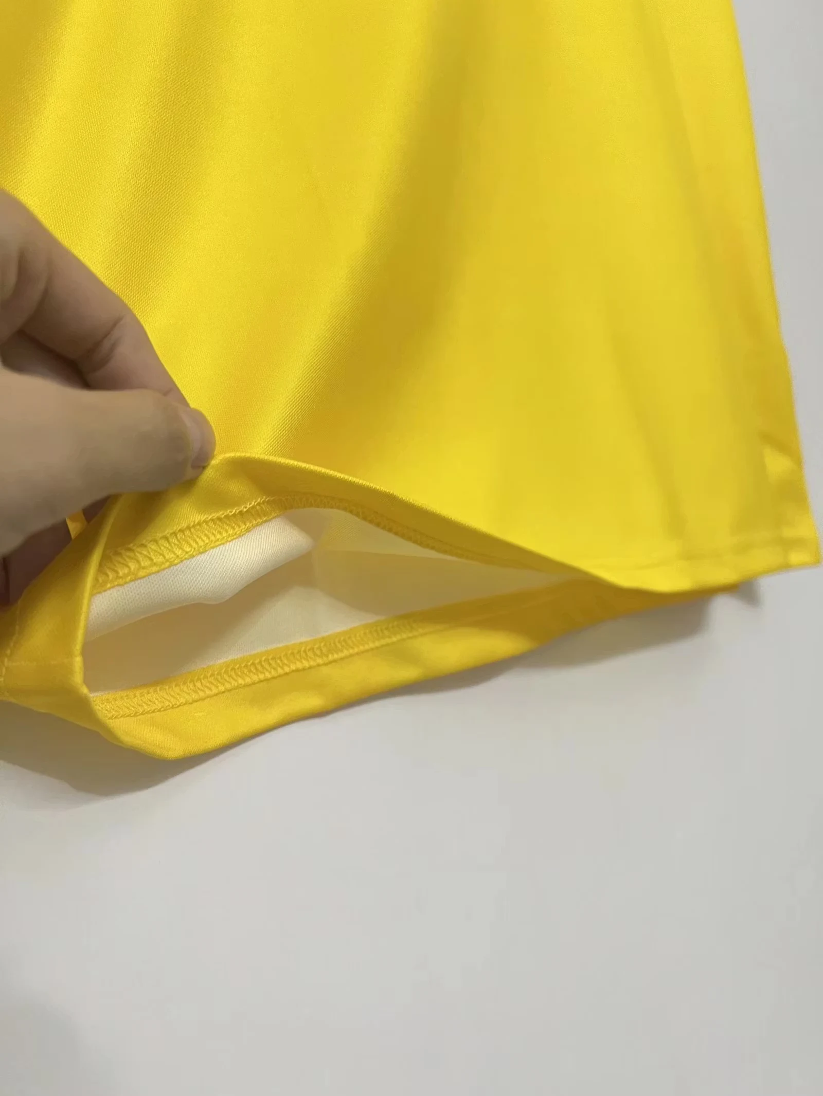 1989 Borussia Dortmund Home Retro Jersey view 3