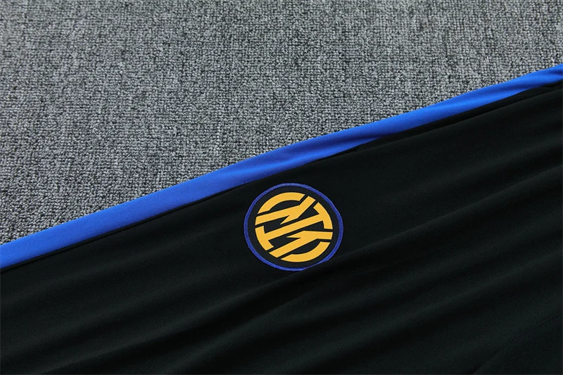 2026-27 Inter Milan Black Half-Zip Training Jersey view 8