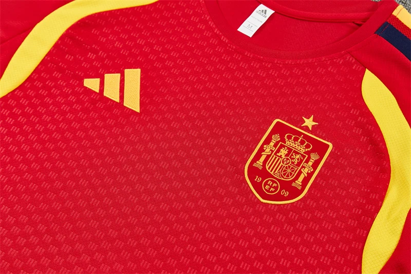 2026-27 Spain Red Short-Sleeve Training Jersey view 5