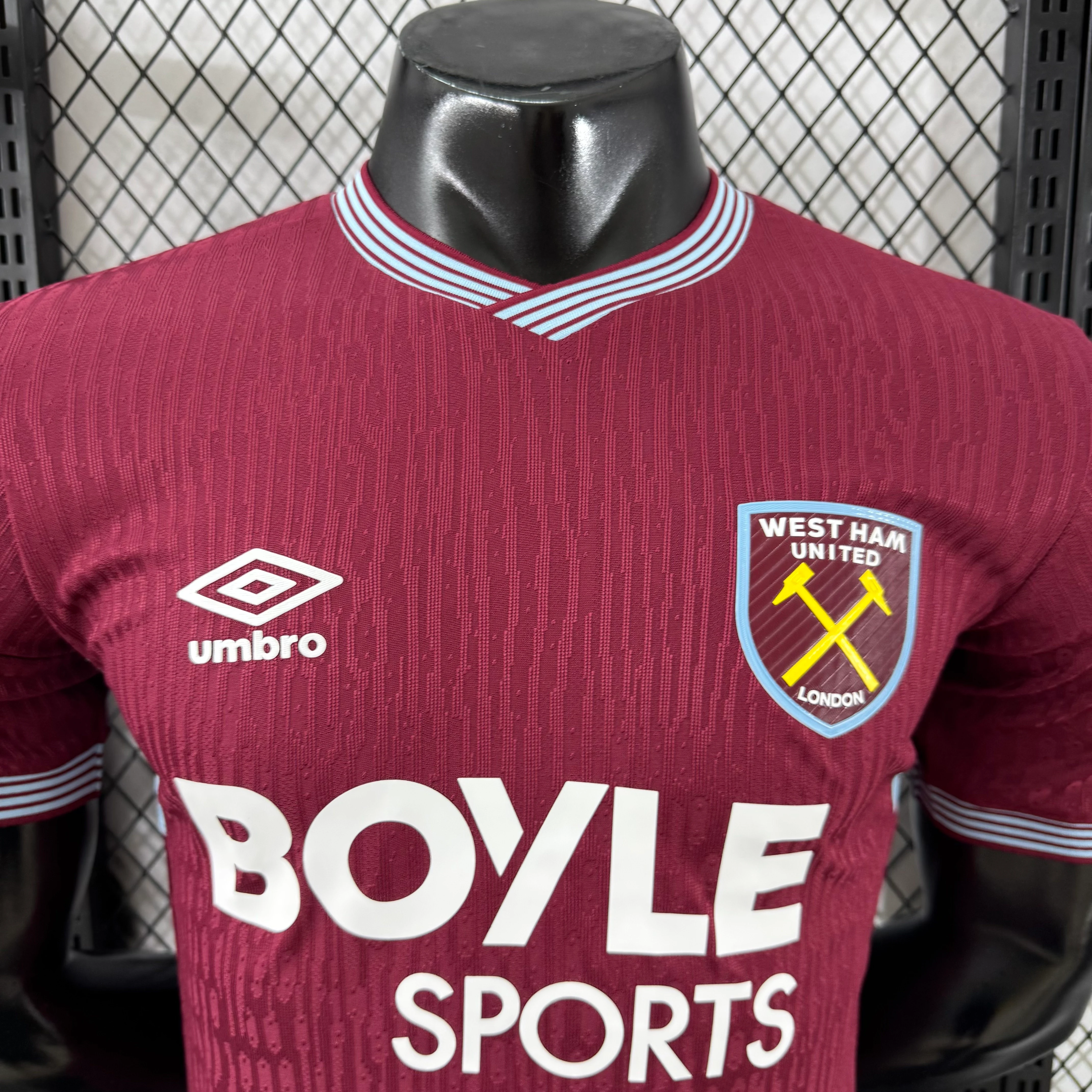 2025-26 West Ham United Home Shirt – Player Version view 3