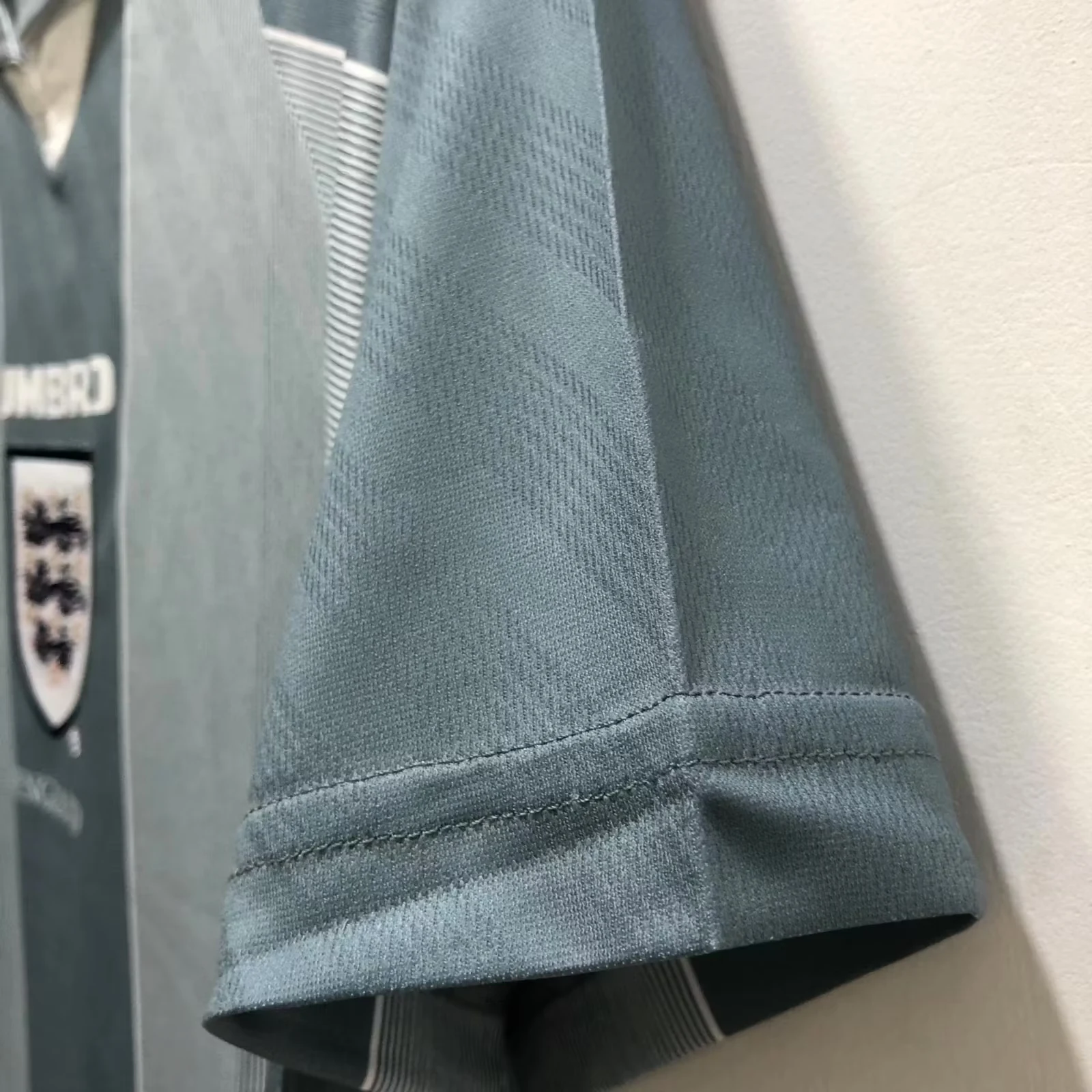 1996 England Away Retro Kit view 5