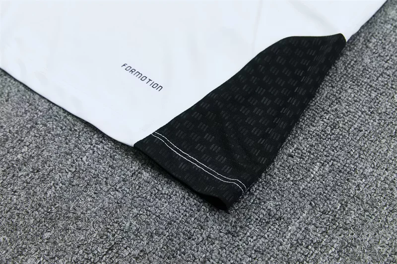 2026-27 Juventus White Half-Zip Long-Sleeve Training Kit view 13