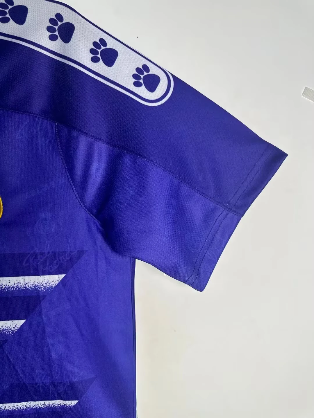 1994-96 Real Madrid Away Retro Jersey view 5