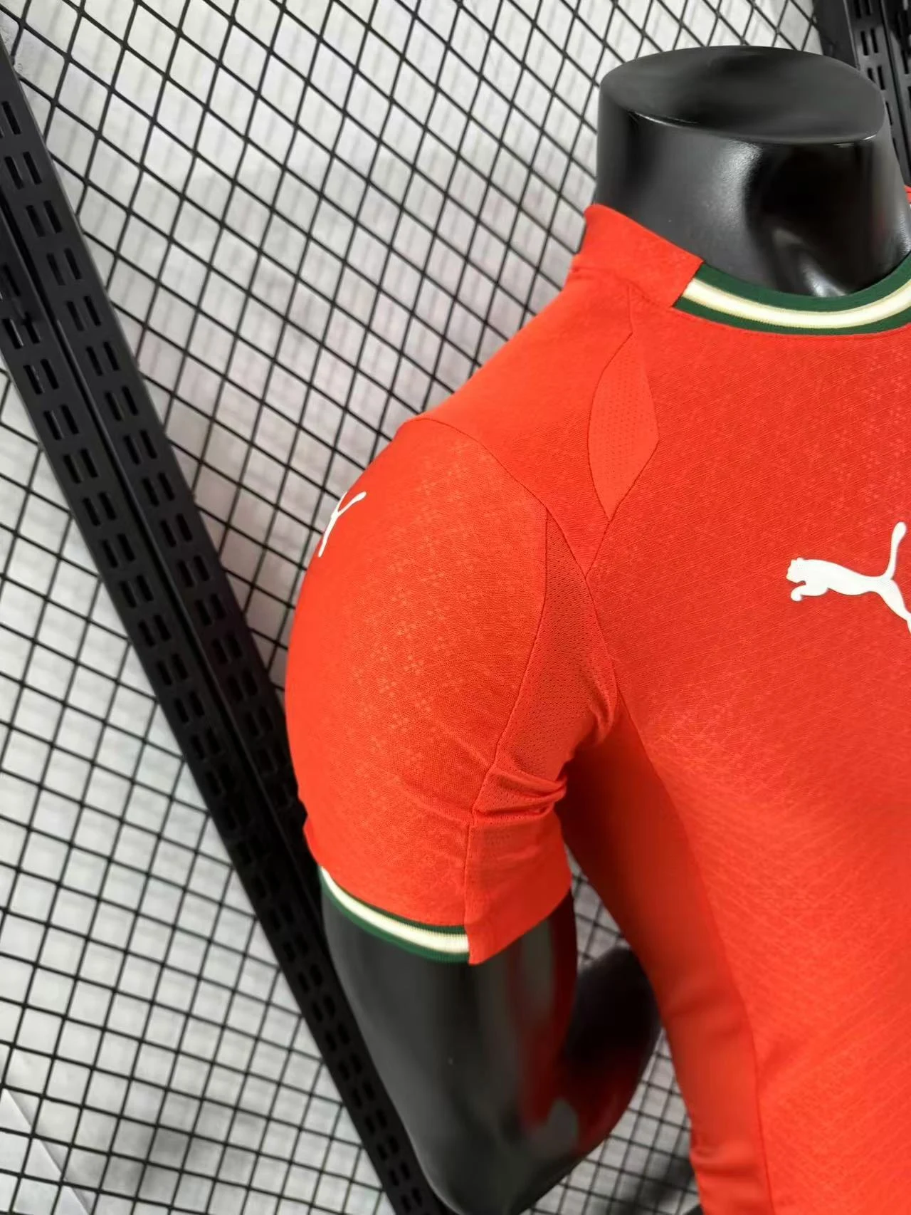 2025-26 Portugal Home Shirt - Player Edition view 8