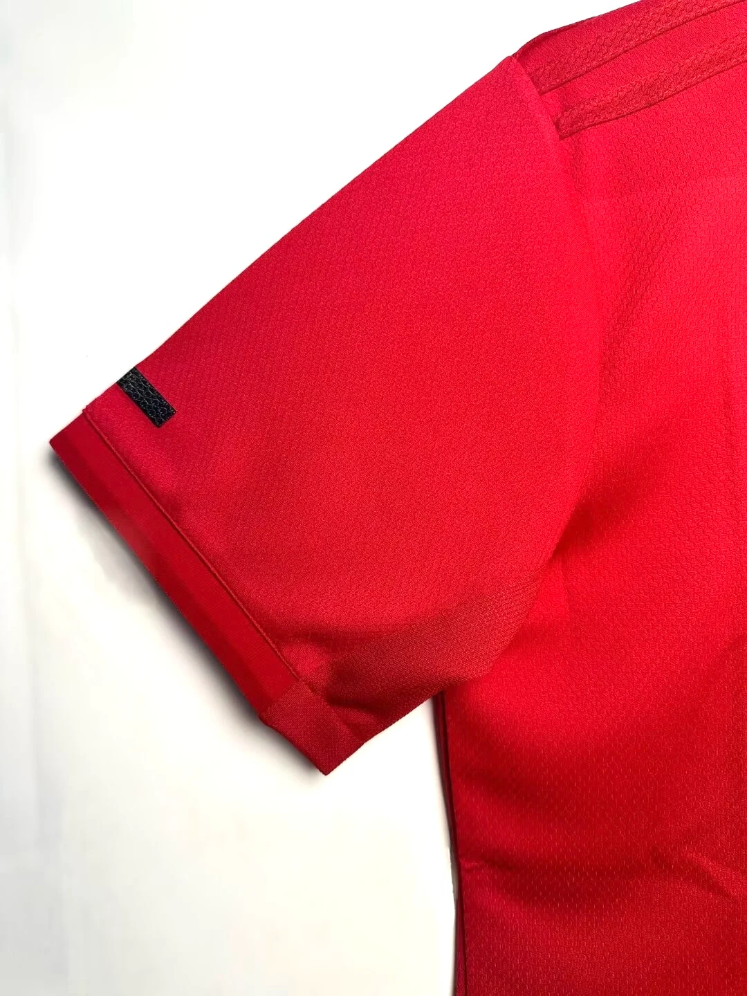 2019-20 Manchester United Home Retro Shirt view 7