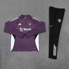 2025-26 Manchester United Purple Half-Pack Training Jersey view 16