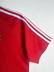 2001-02 Bayern Munich Home Retro Jersey view 5