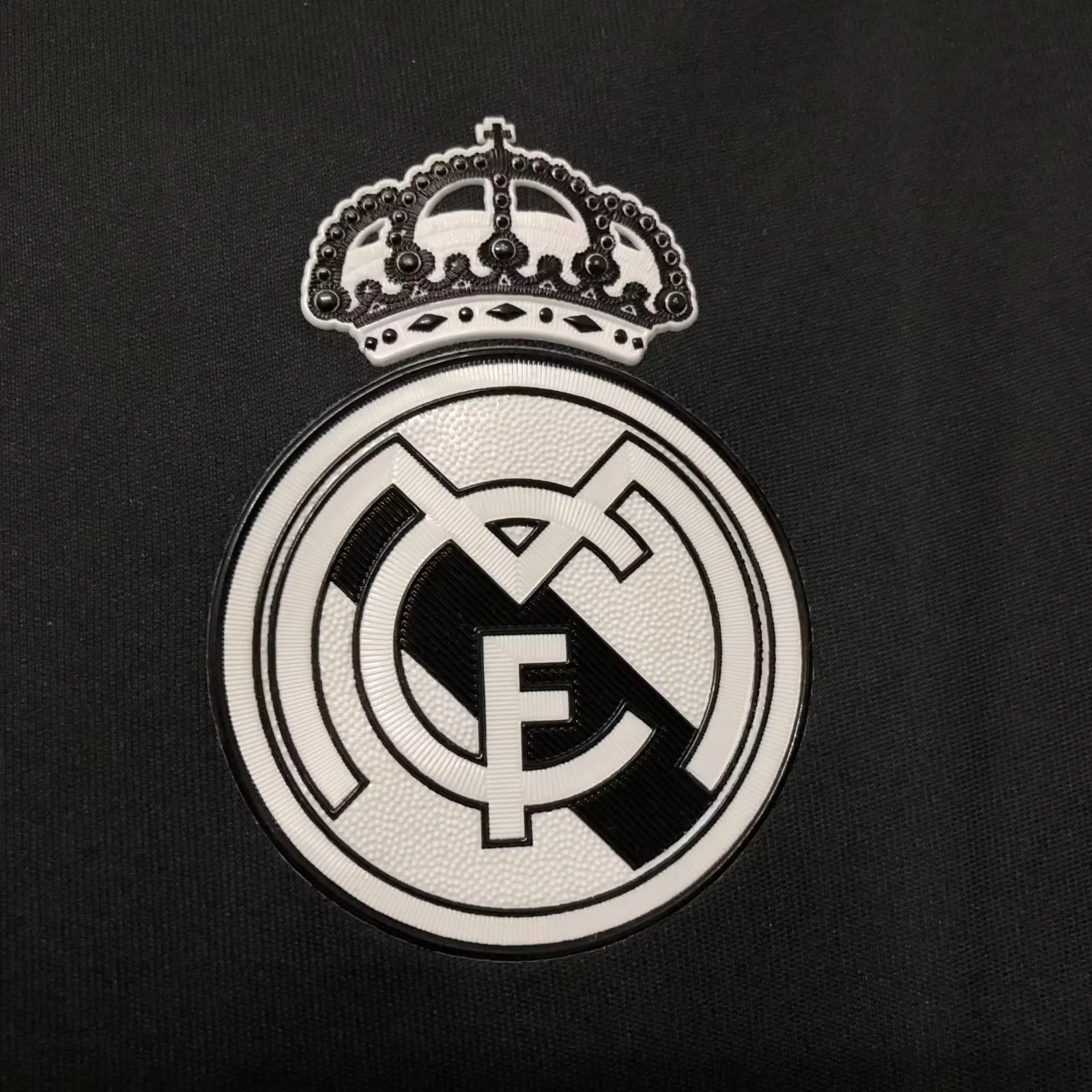 2014-15 Real Madrid Second Away Retro Jersey view 8