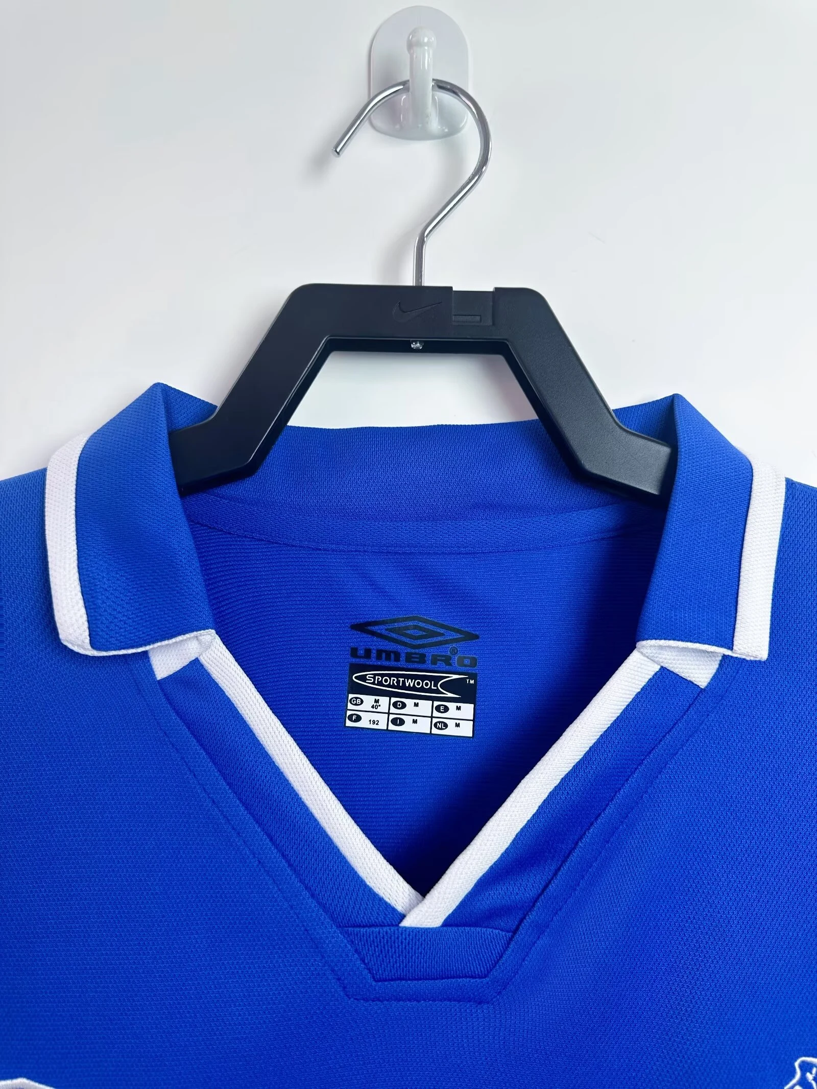 2001-03 Chelsea Home Retro Shirt view 10