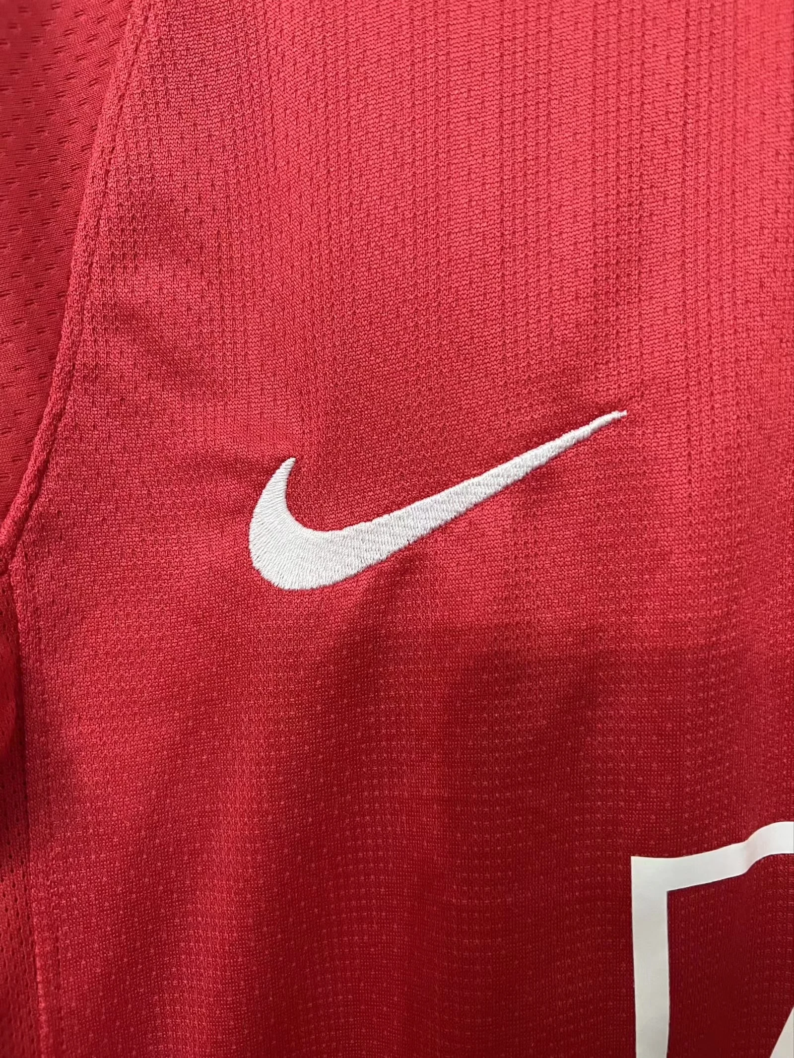 2007-08 Manchester United Home Long Sleeve Retro Shirt - Champions League Edition view 4