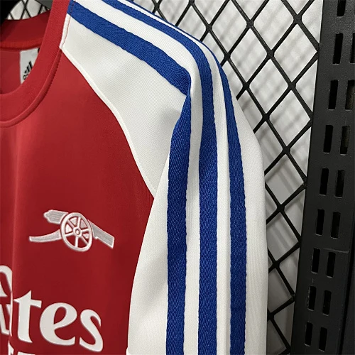 2026-27 Arsenal long-sleeved sweatshirt view 5