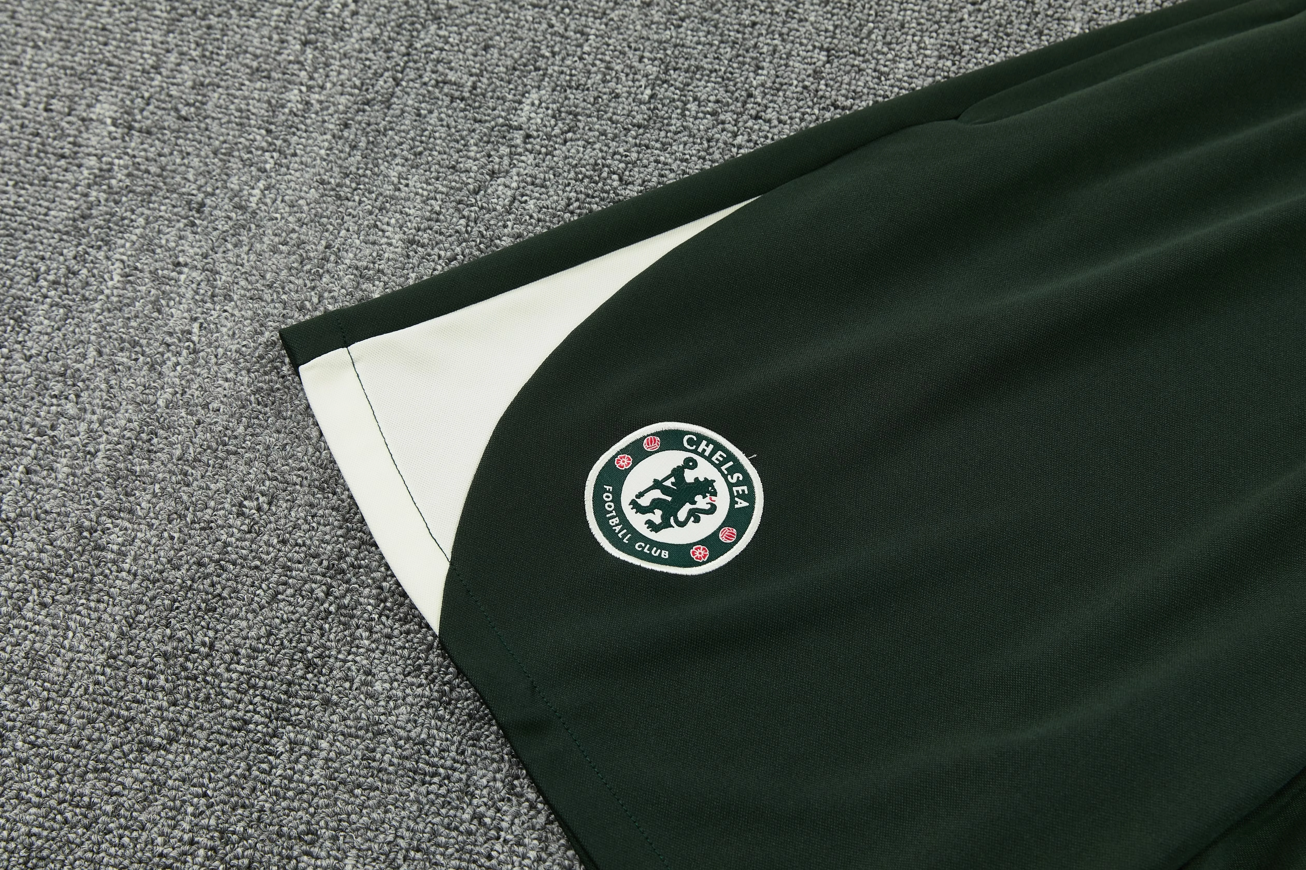 2025-26 Chelsea training vest jersey view 8