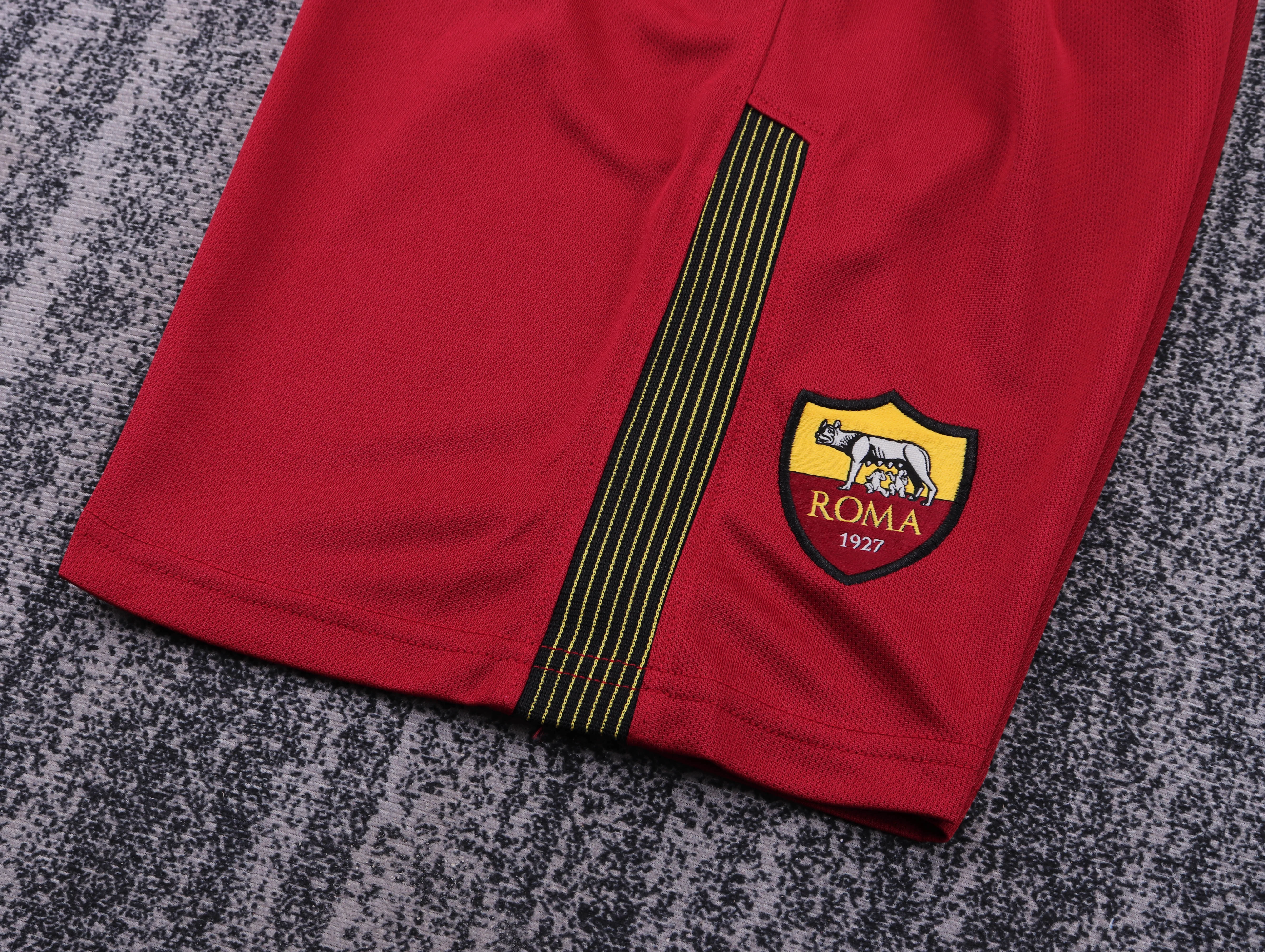 2017-18 Roma Home Retro Jersey - Children's Size view 9