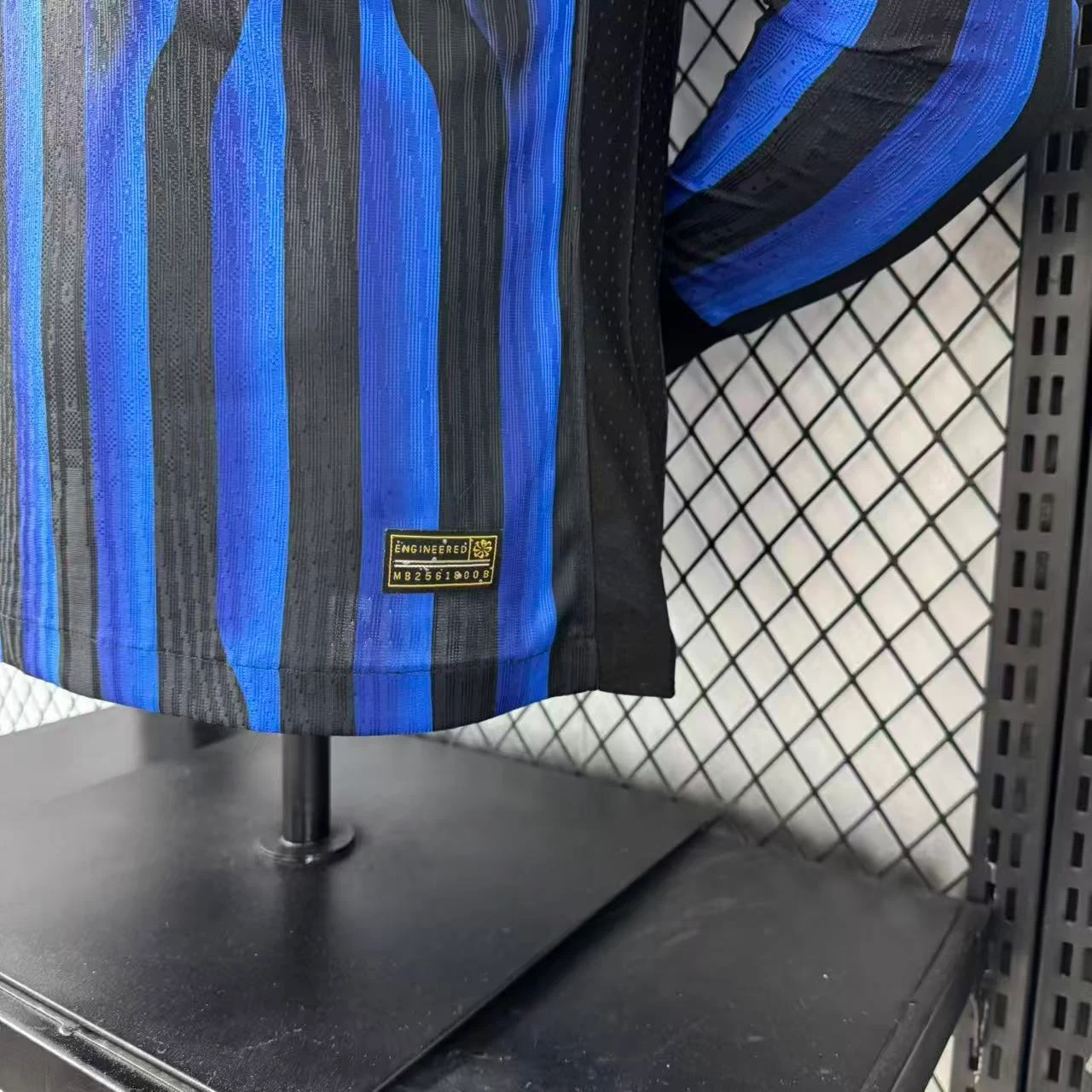 2025-26 Inter Milan Home Long-Sleeve Jersey - Player Version view 6