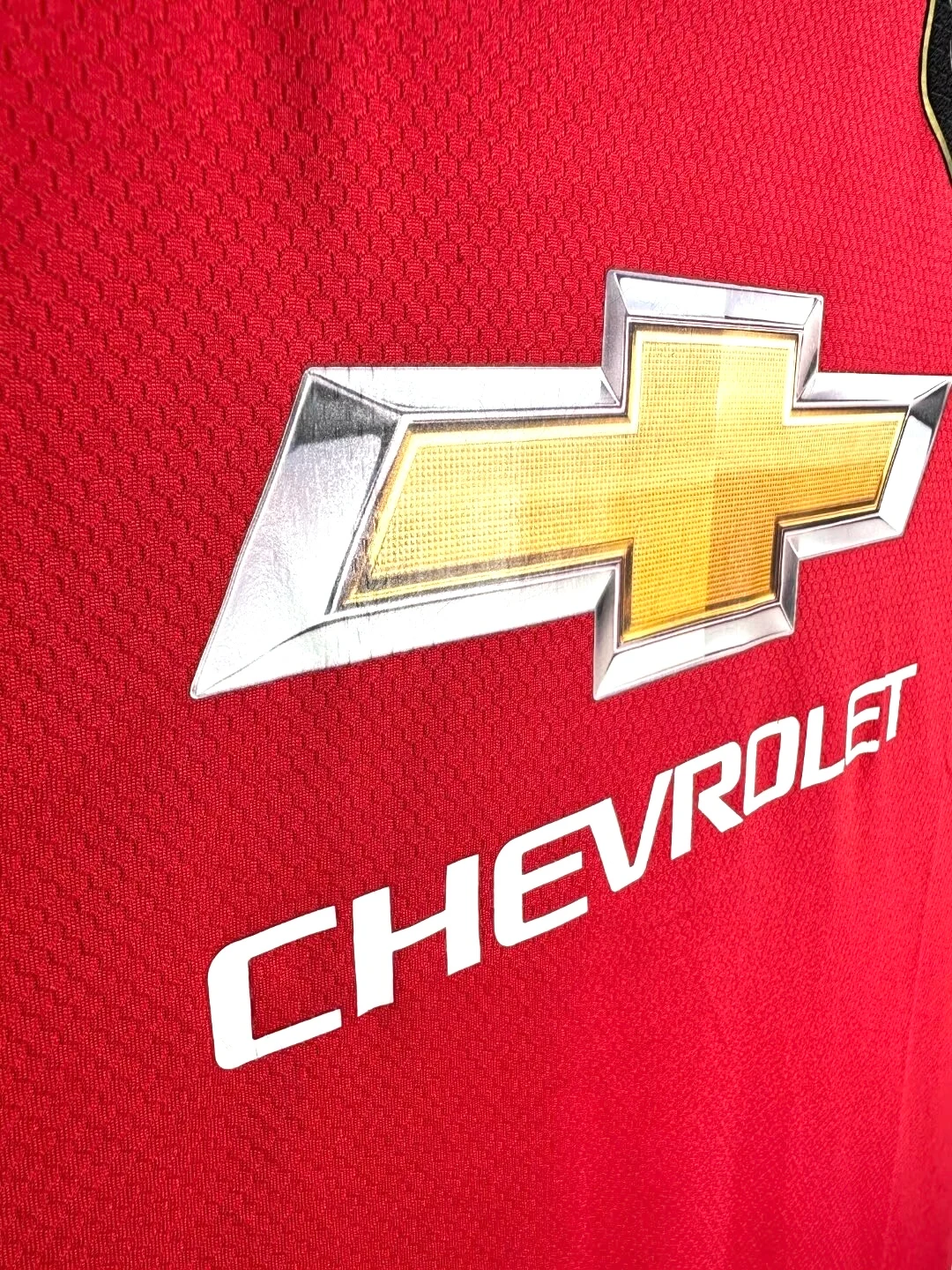 2019-20 Manchester United Home Retro Shirt view 4
