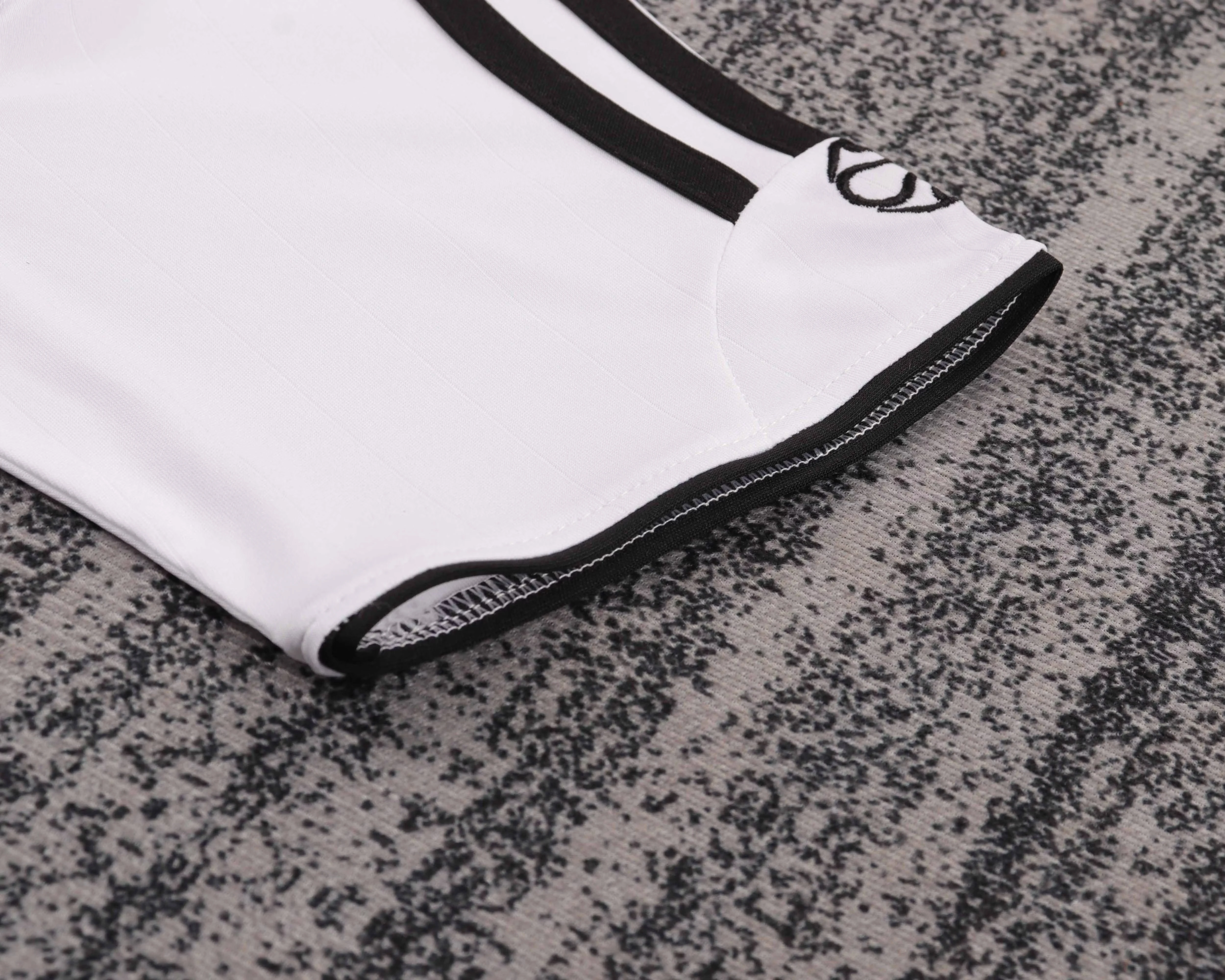 2006-07 Real Madrid Home Retro Shirt - Kids Sizes view 11