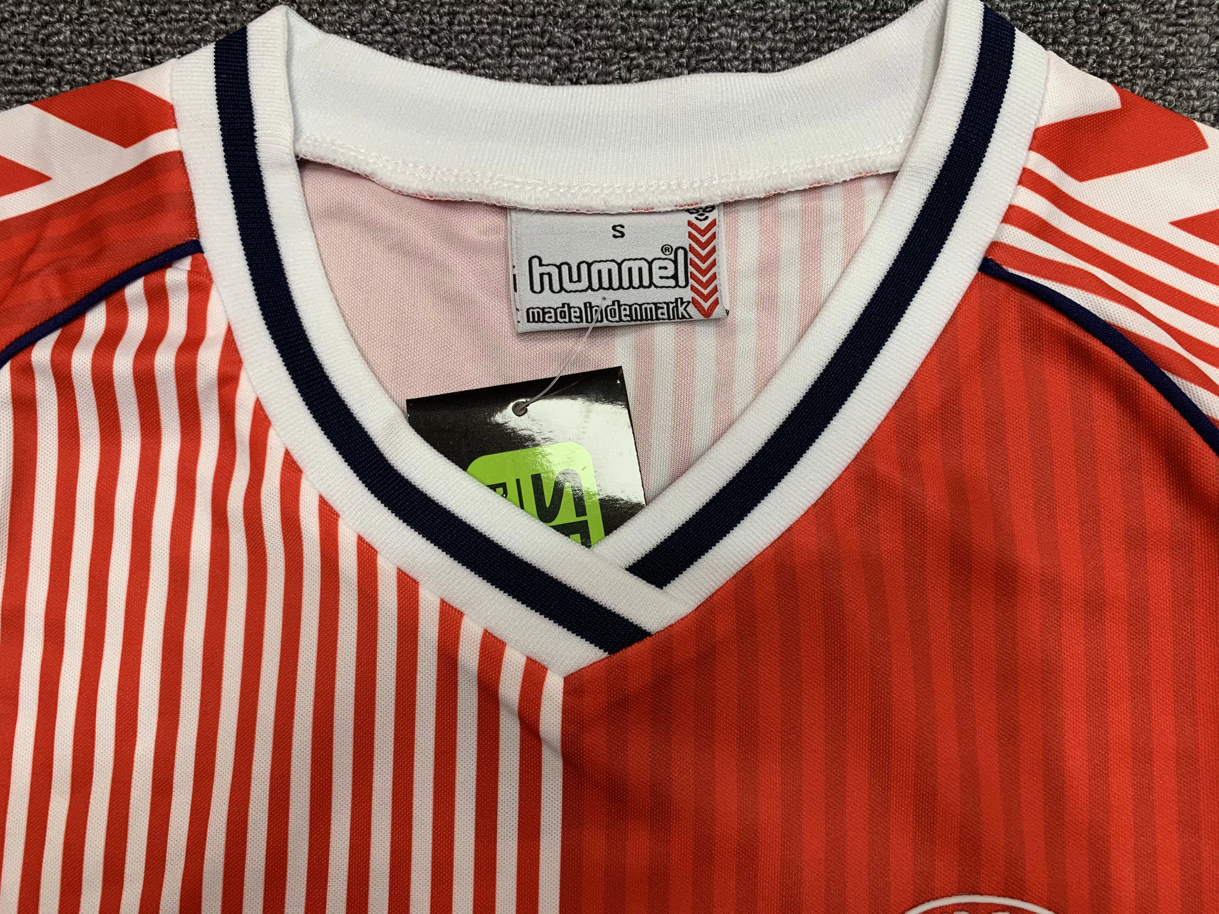 1986 Denmark home red and white retro jersey view 3