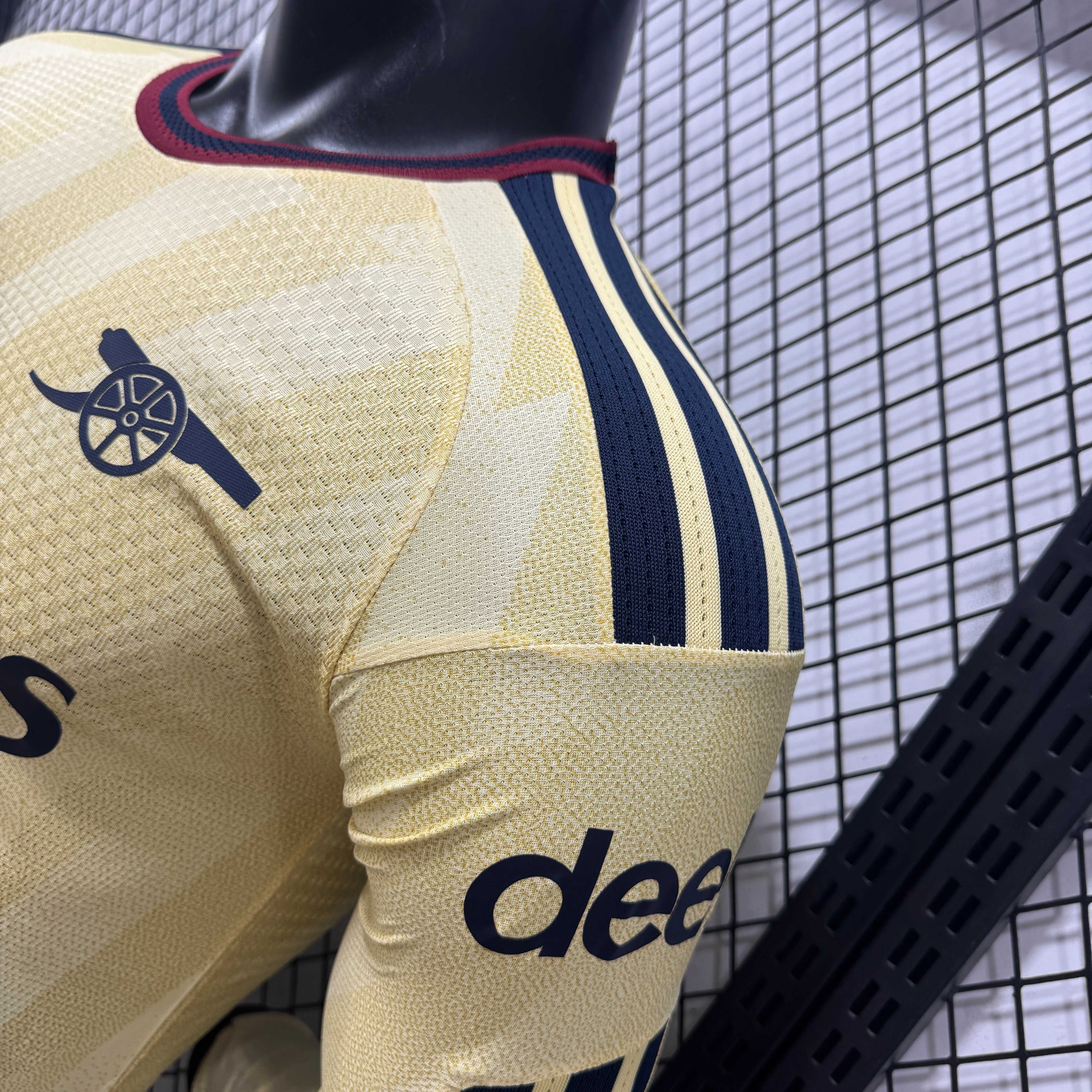 2026-27 Arsenal Third Long-Sleeve Jersey – Player Version view 7