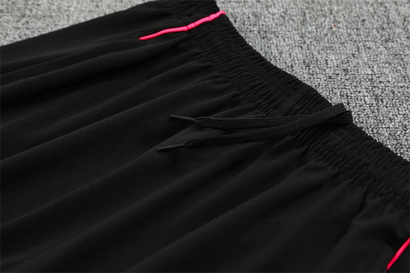 2025-26 Arsenal Black Half-Zip Training Kit view 6