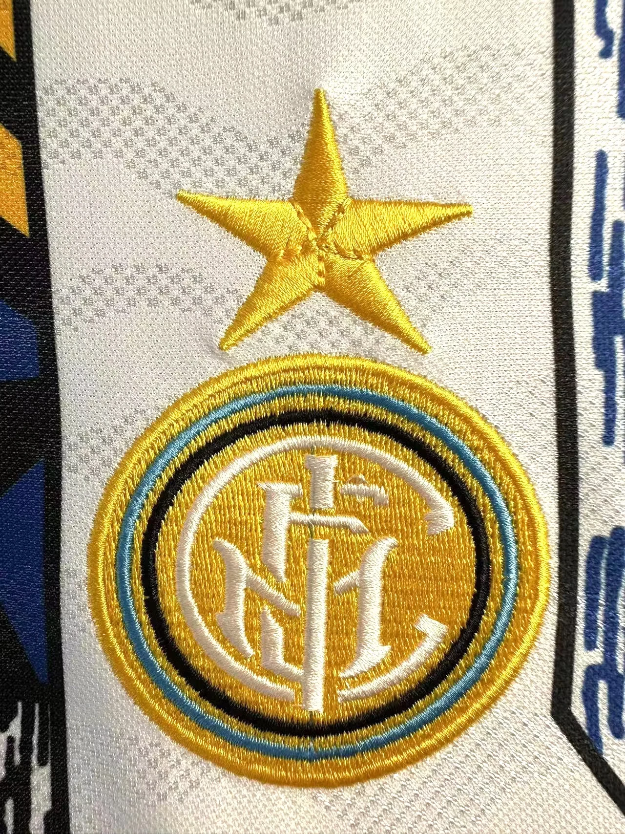 1995-96 Inter Milan Away Retro Jersey view 3