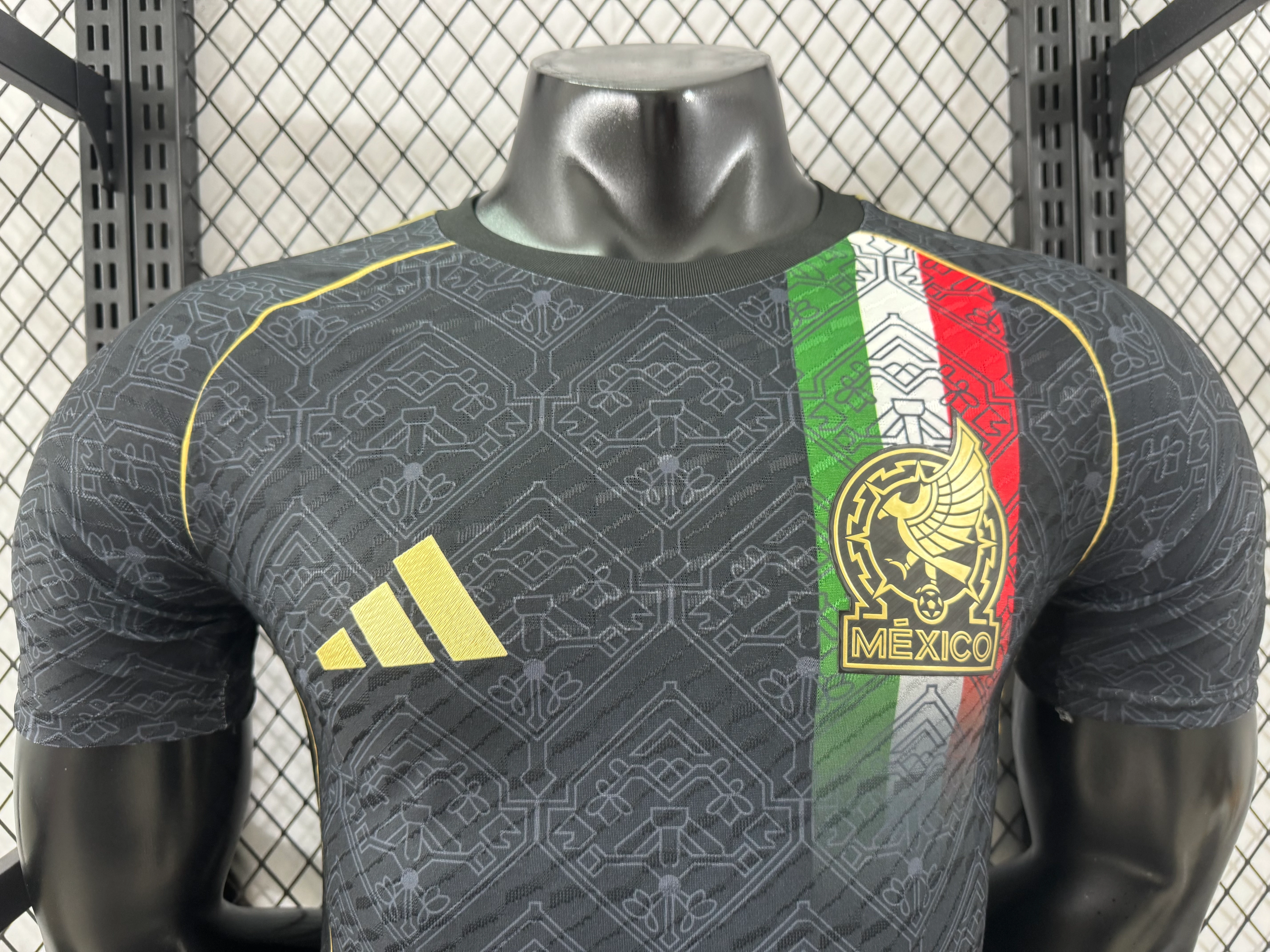 2025-26 Mexico Special Edition Jersey – Player Version view 3
