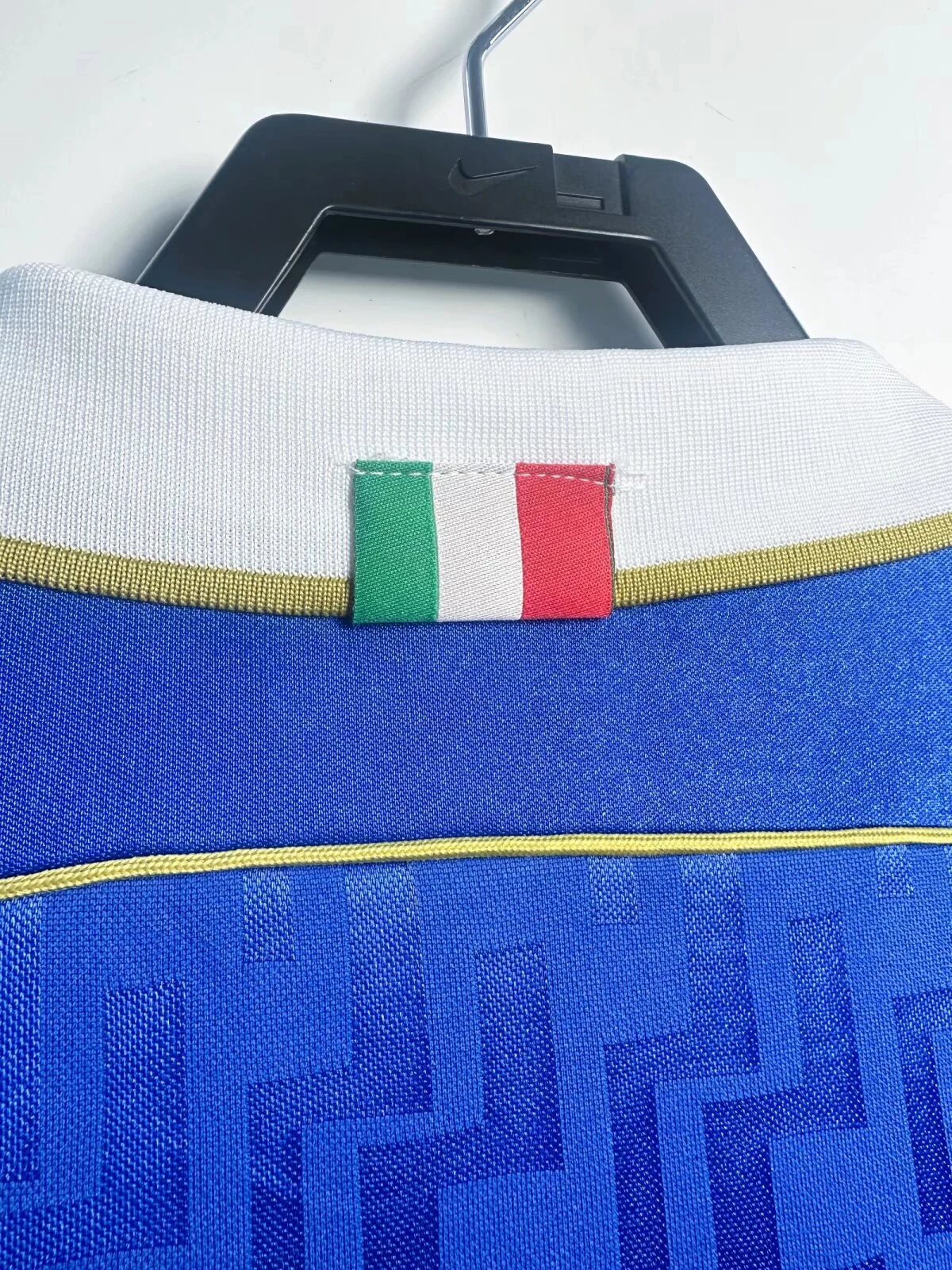 1995 Italy Home Retro Jersey view 3