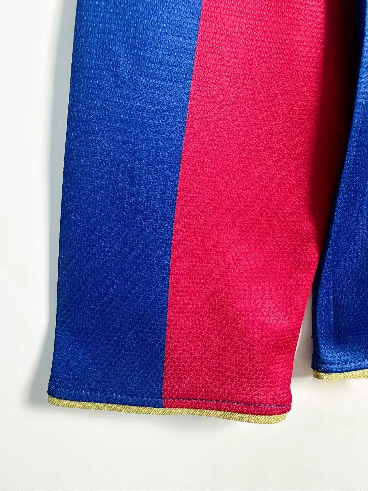 2007-08 Barcelona Home Long-Sleeve Retro Jersey view 11