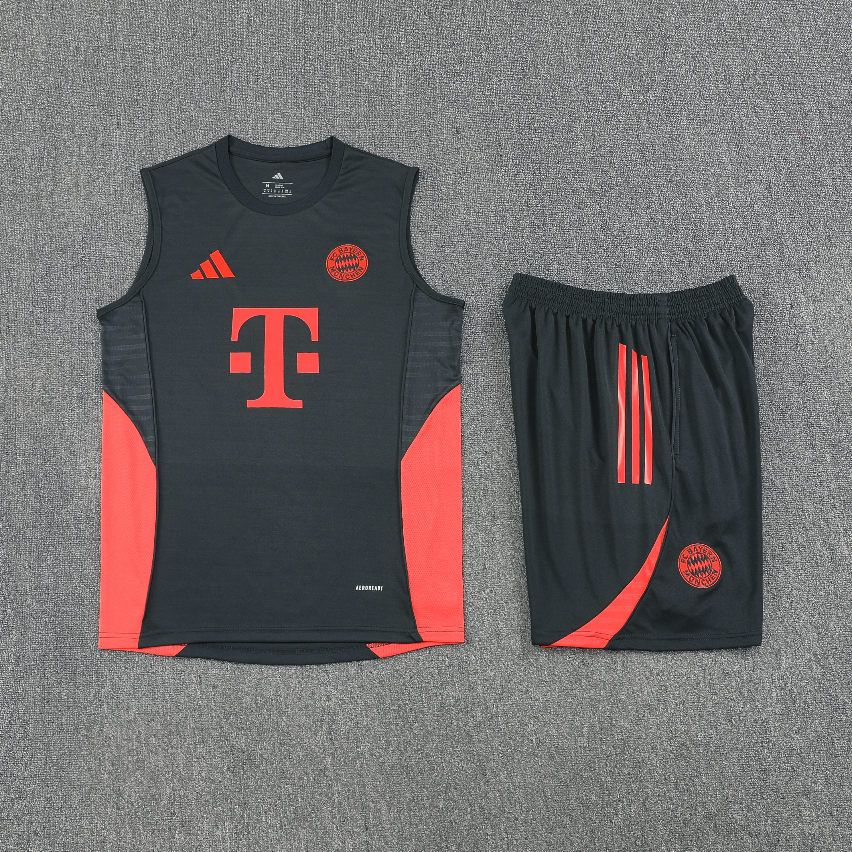 2025-26 Bayern Munich training vest jersey view 12